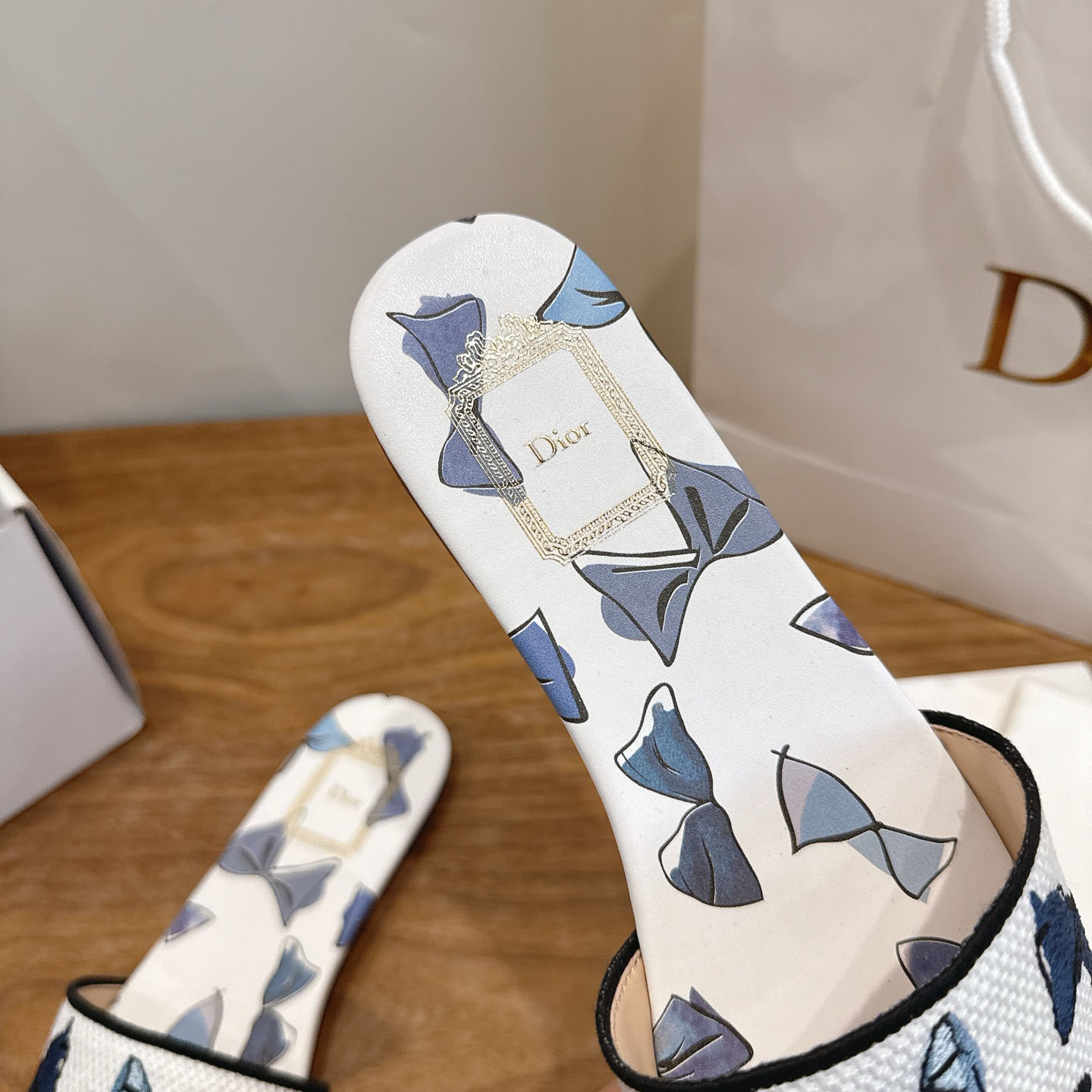 Dior Dioriviera Dway Slide - DesignerGu