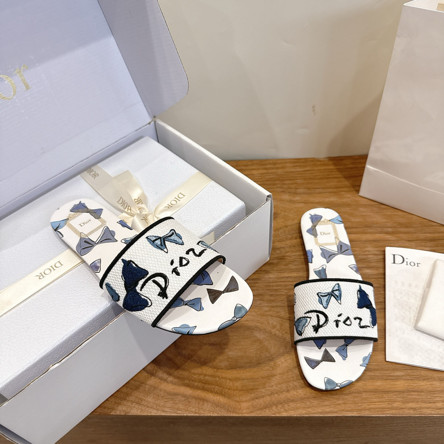 Dior Dioriviera Dway Slide - DesignerGu