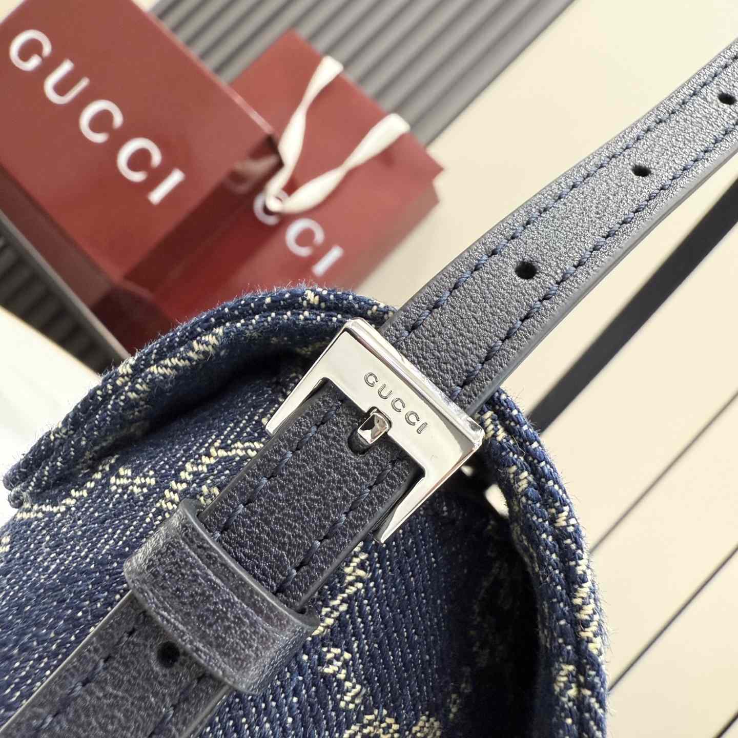 Gucci Madison Medium Shoulder Bag - DesignerGu