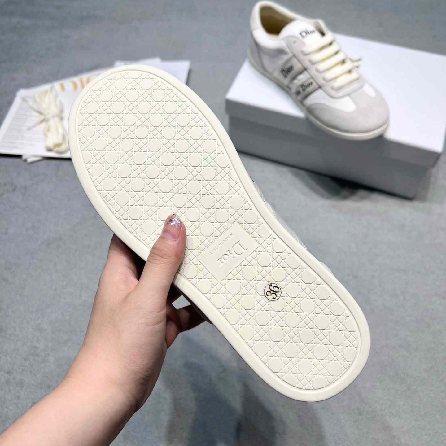 Dior Ribbon Sneaker - DesignerGu