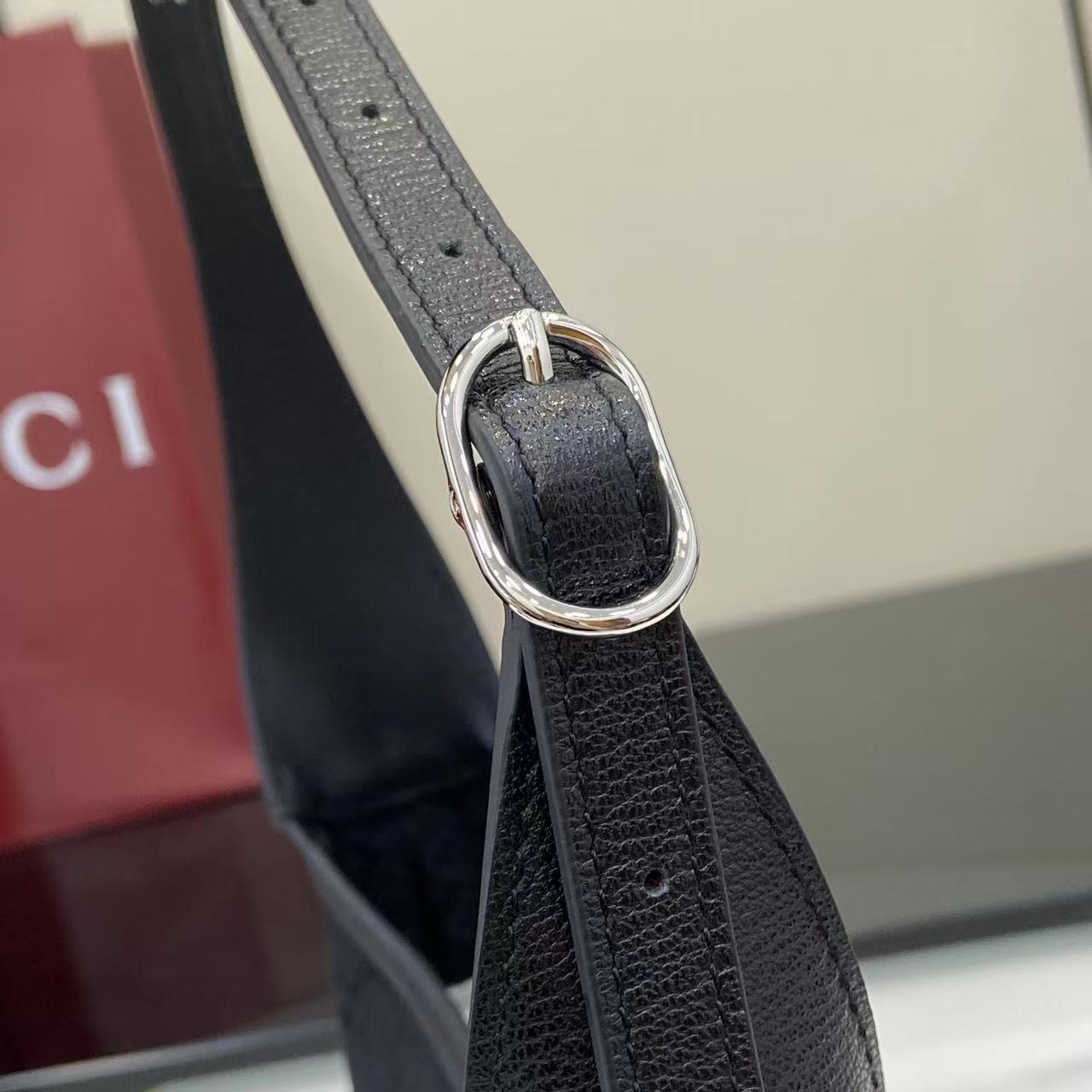 Gucci Jackie Slim Medium Shoulder Bag  - DesignerGu