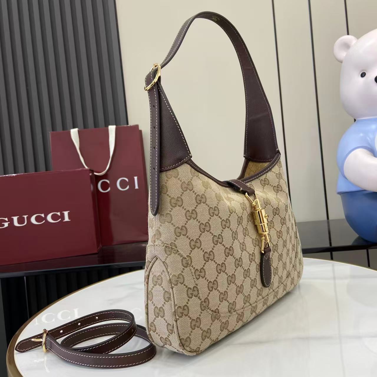 Gucci Jackie 1961 Medium Shoulder Bag - DesignerGu