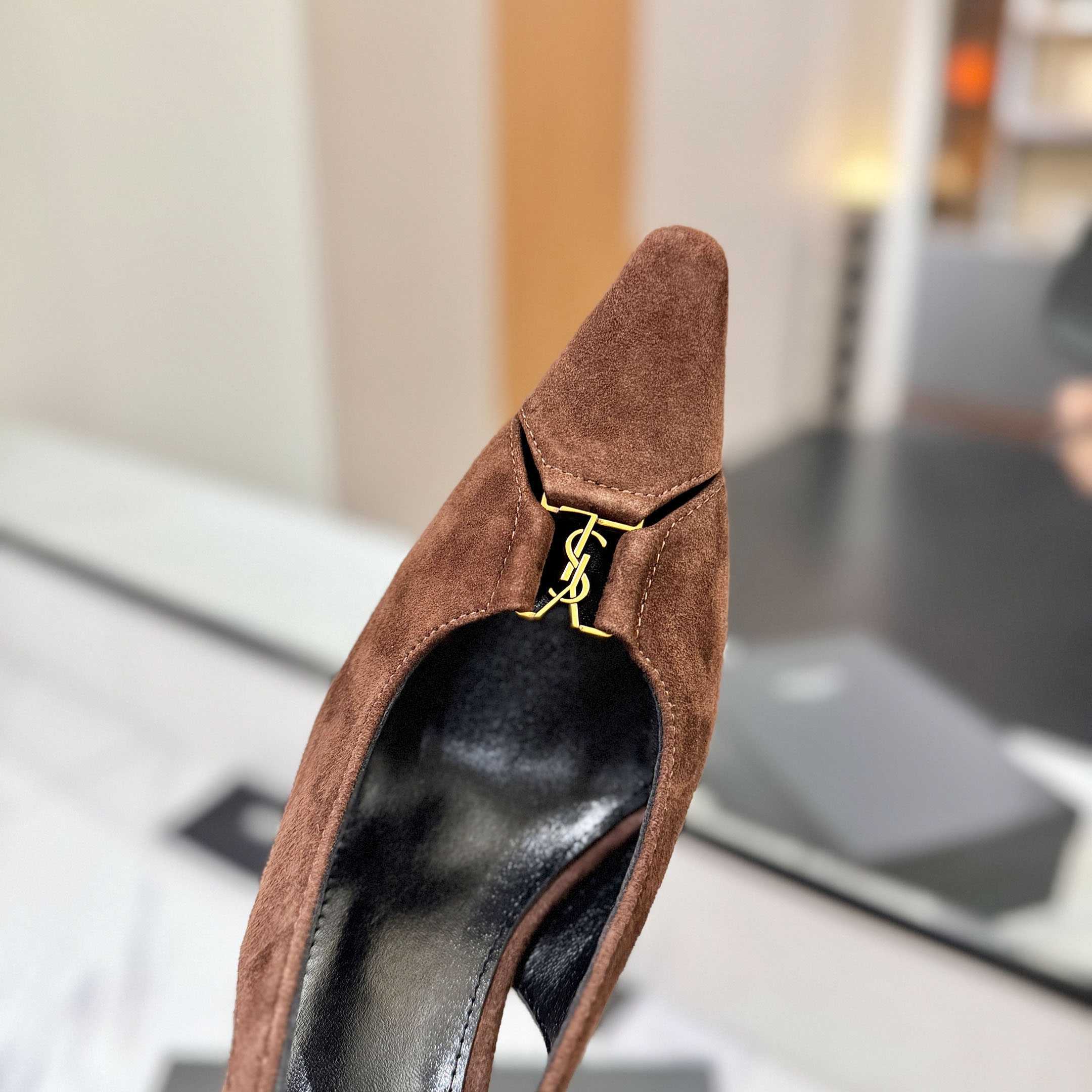 Saint Laurent Babylone Breteuil Slingback Pumps - DesignerGu