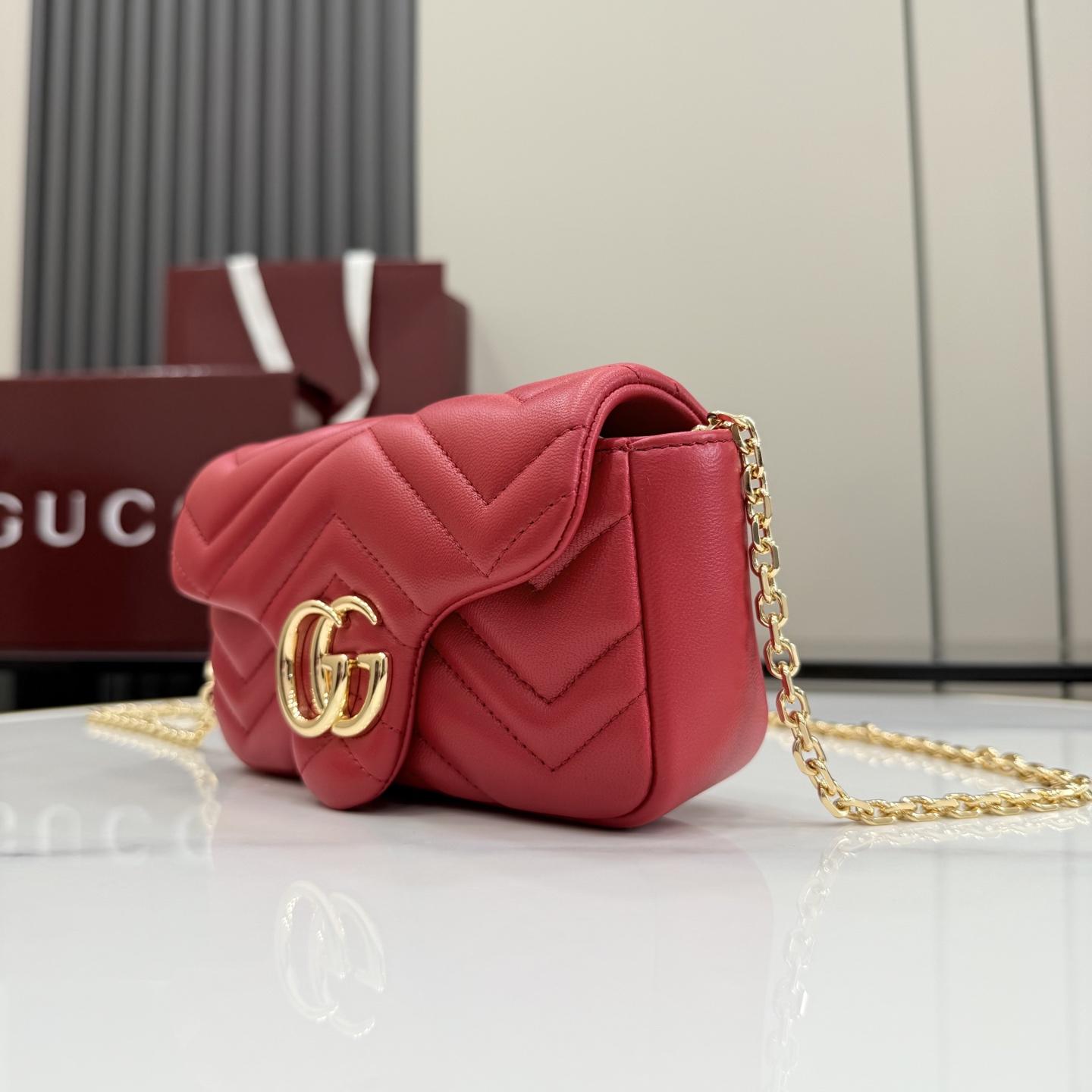 Gucci GG Marmont Mini Shoulder Bag - DesignerGu