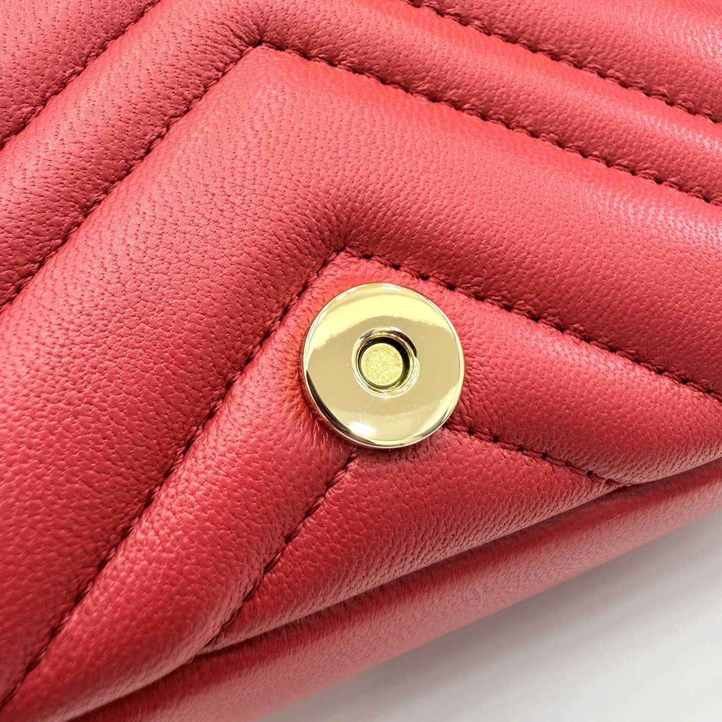 Gucci GG Marmont Mini Shoulder Bag - DesignerGu
