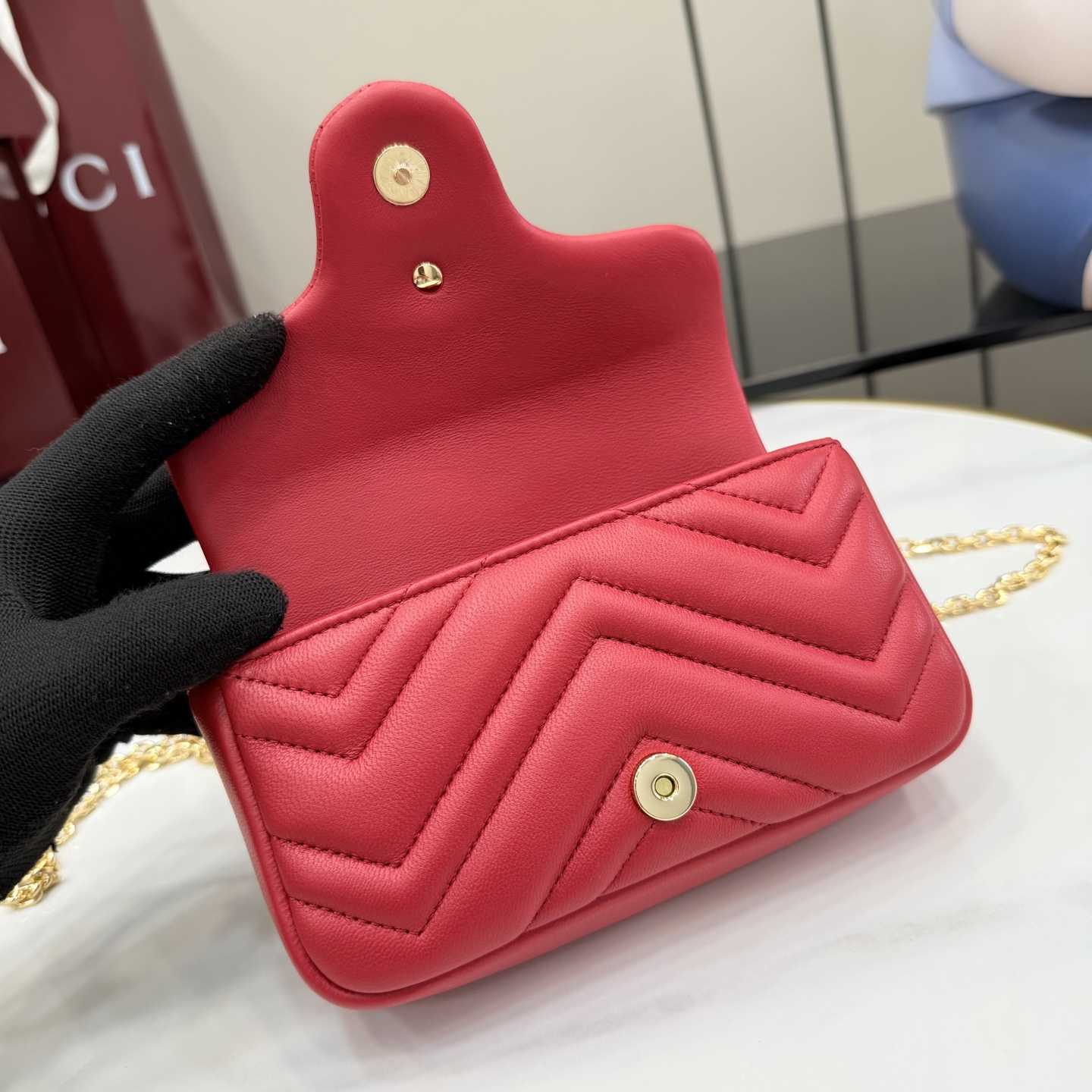 Gucci GG Marmont Mini Shoulder Bag - DesignerGu