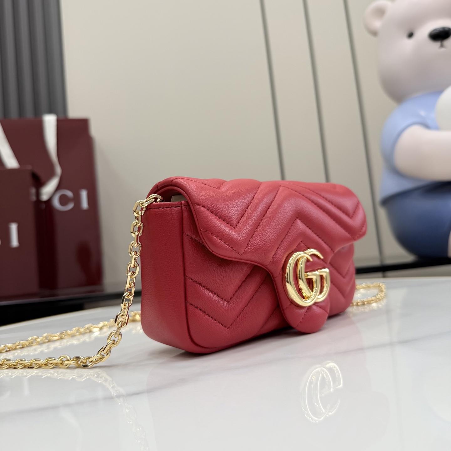 Gucci GG Marmont Mini Shoulder Bag - DesignerGu