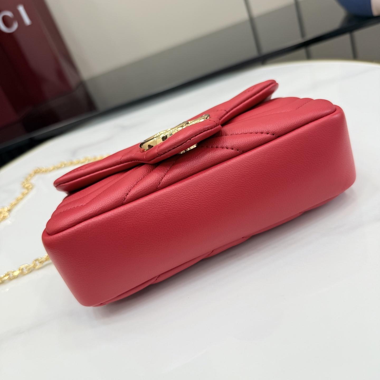 Gucci GG Marmont Mini Shoulder Bag - DesignerGu