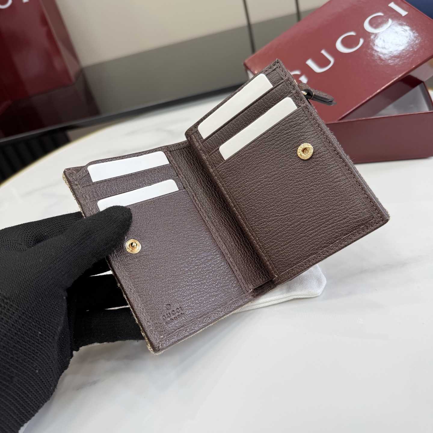 Gucci GG Marmont Small Wallet - DesignerGu