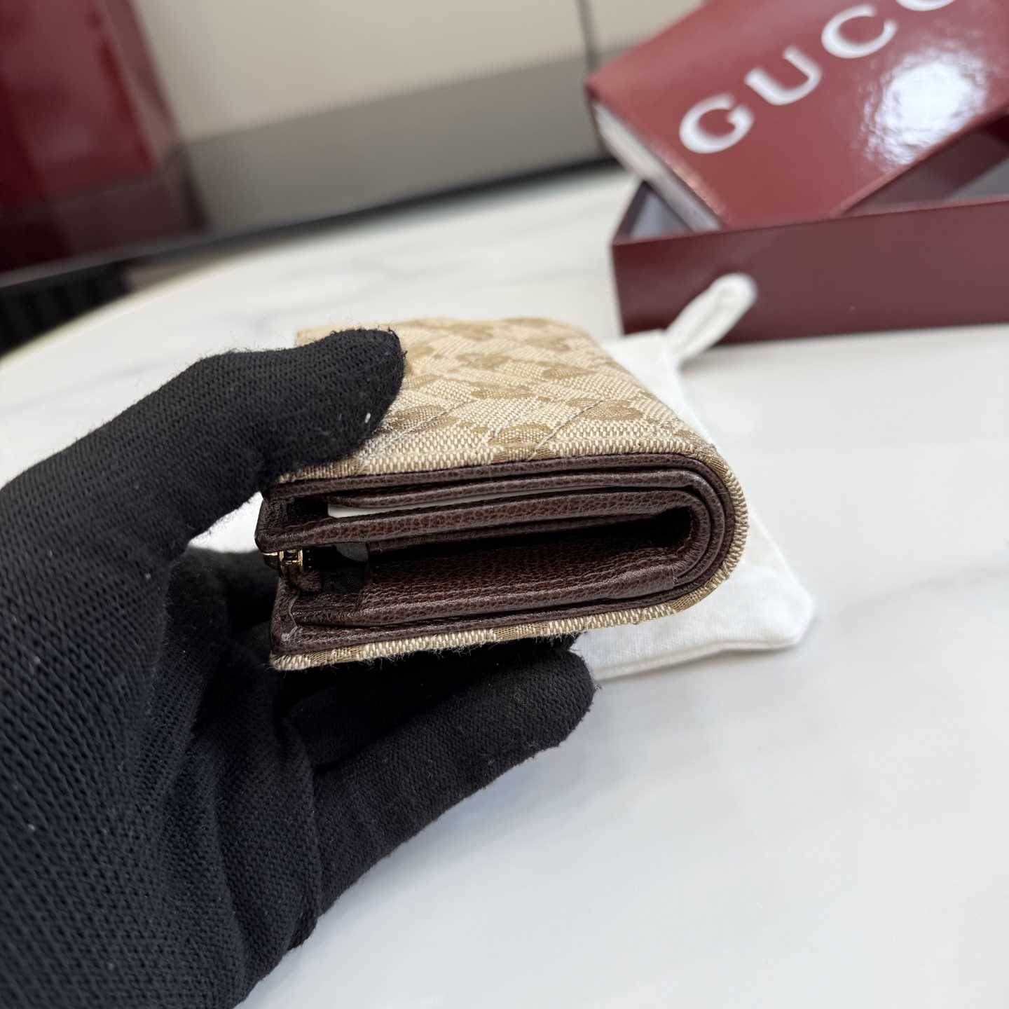 Gucci GG Marmont Small Wallet - DesignerGu