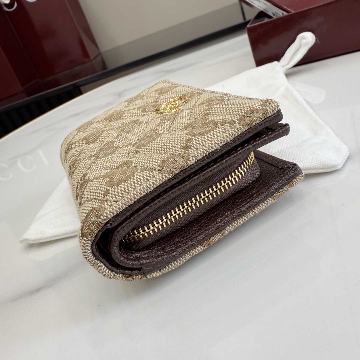 Gucci GG Marmont Small Wallet - DesignerGu