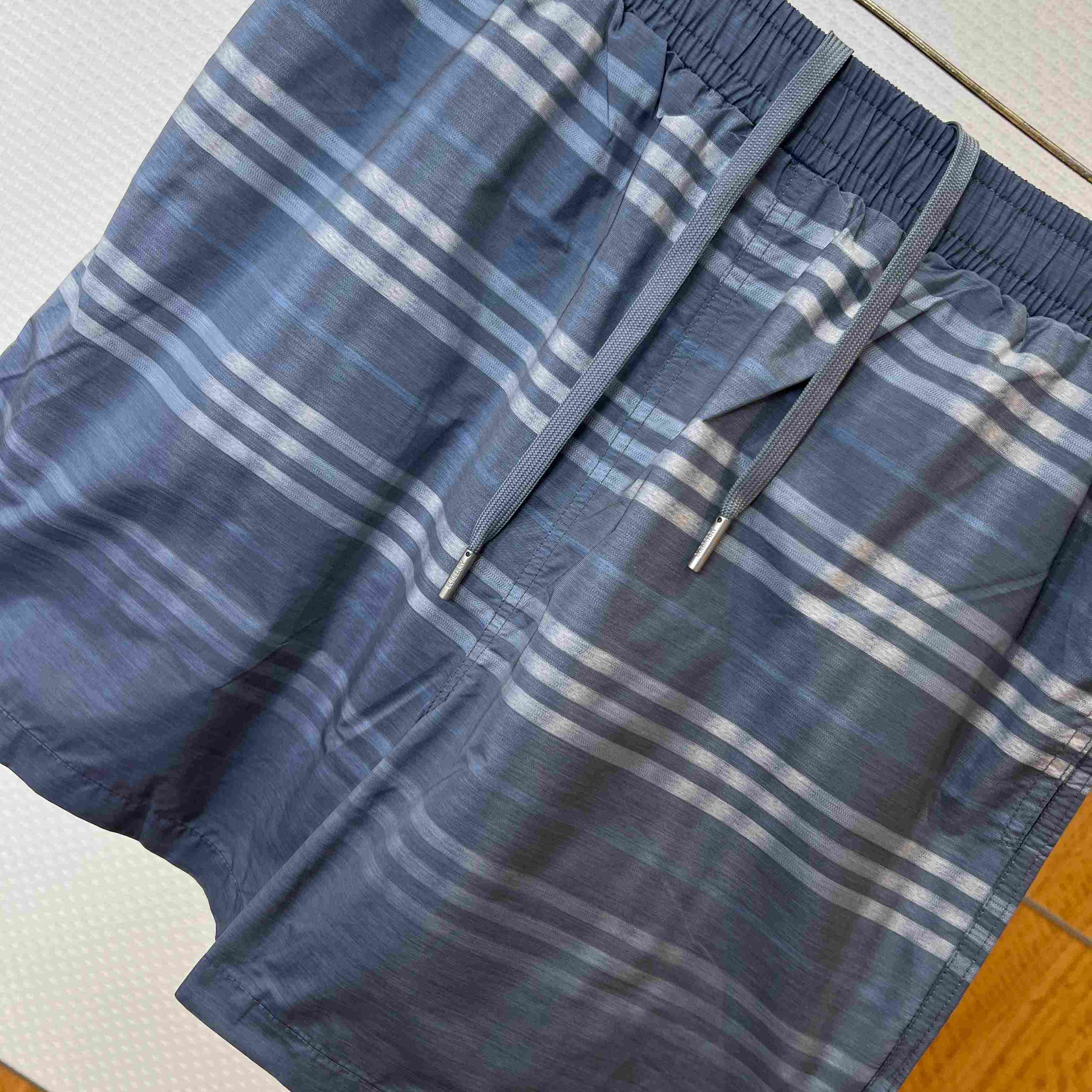 Burberry Gradient Check Swim Shorts - DesignerGu