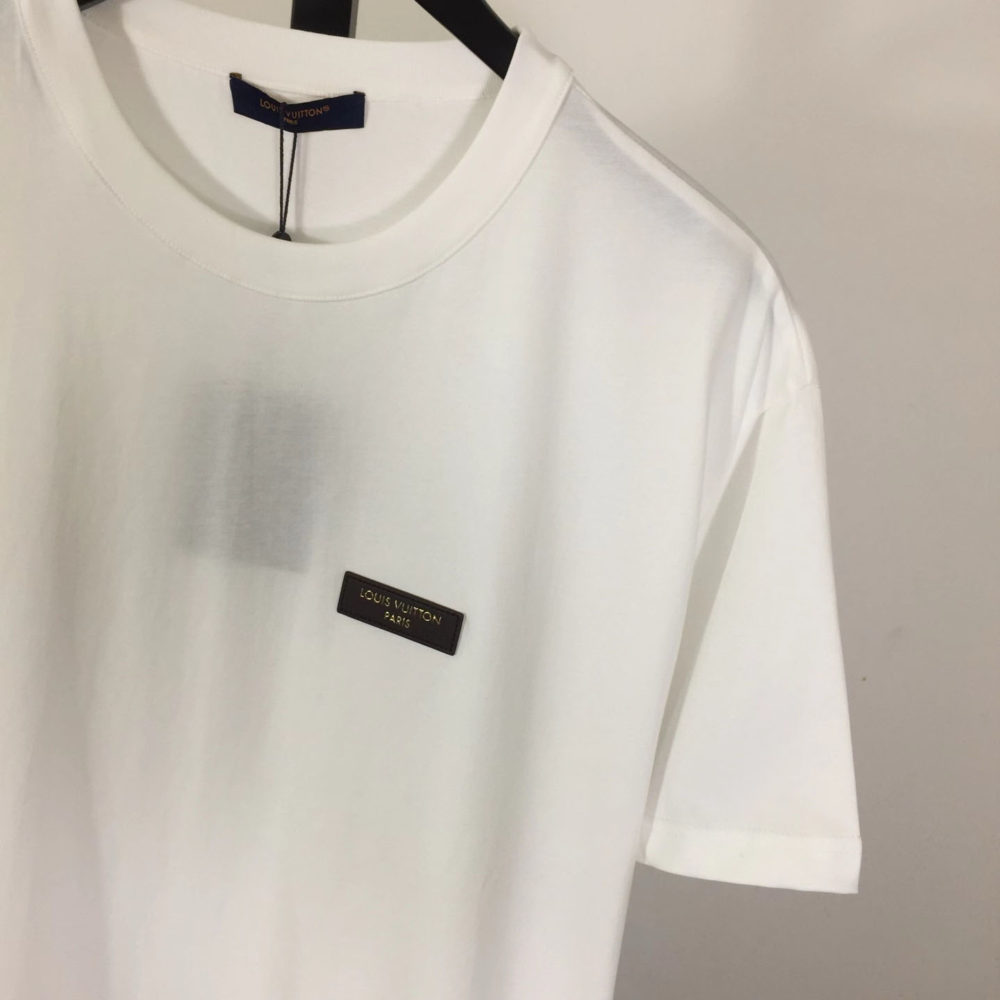 Louis Vuitton Slim Fit Signature T-Shirt 1AK7GL - DesignerGu