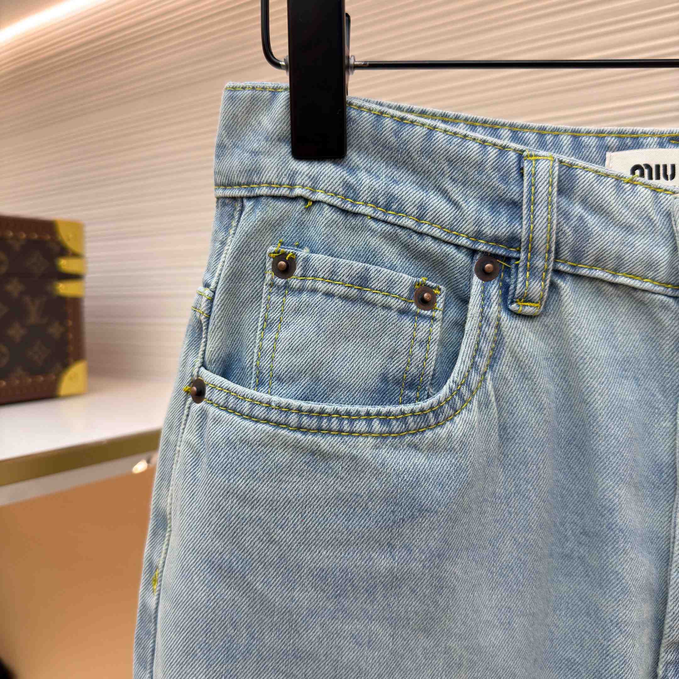 Miu Miu Denim Jeans - DesignerGu