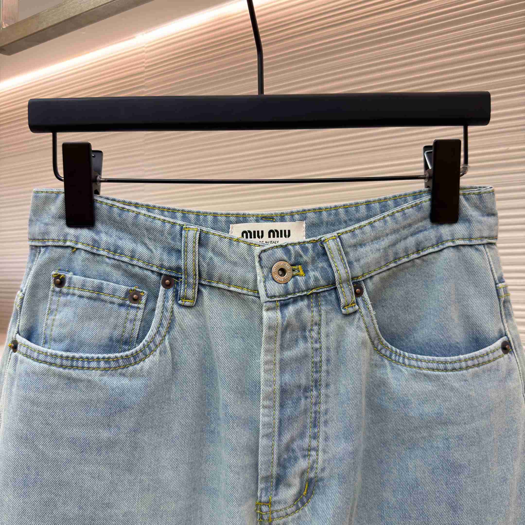 Miu Miu Denim Jeans - DesignerGu