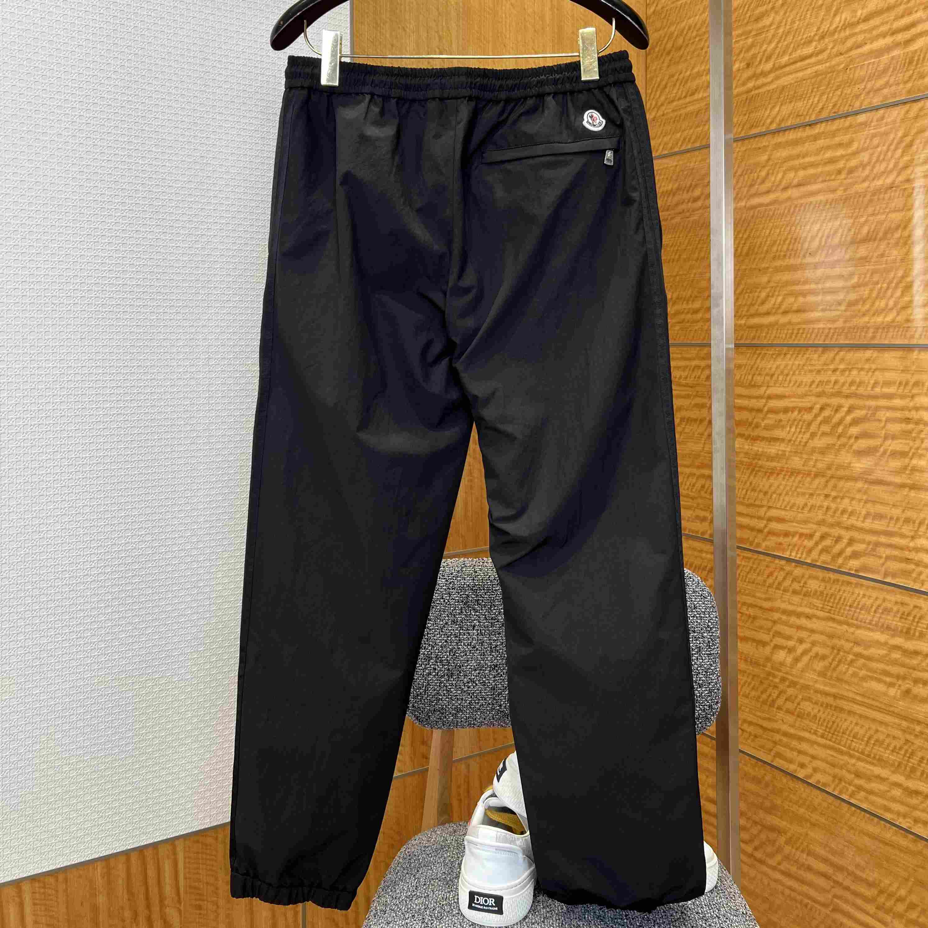 Moncler Striped Stretch Jogging Trousers - DesignerGu