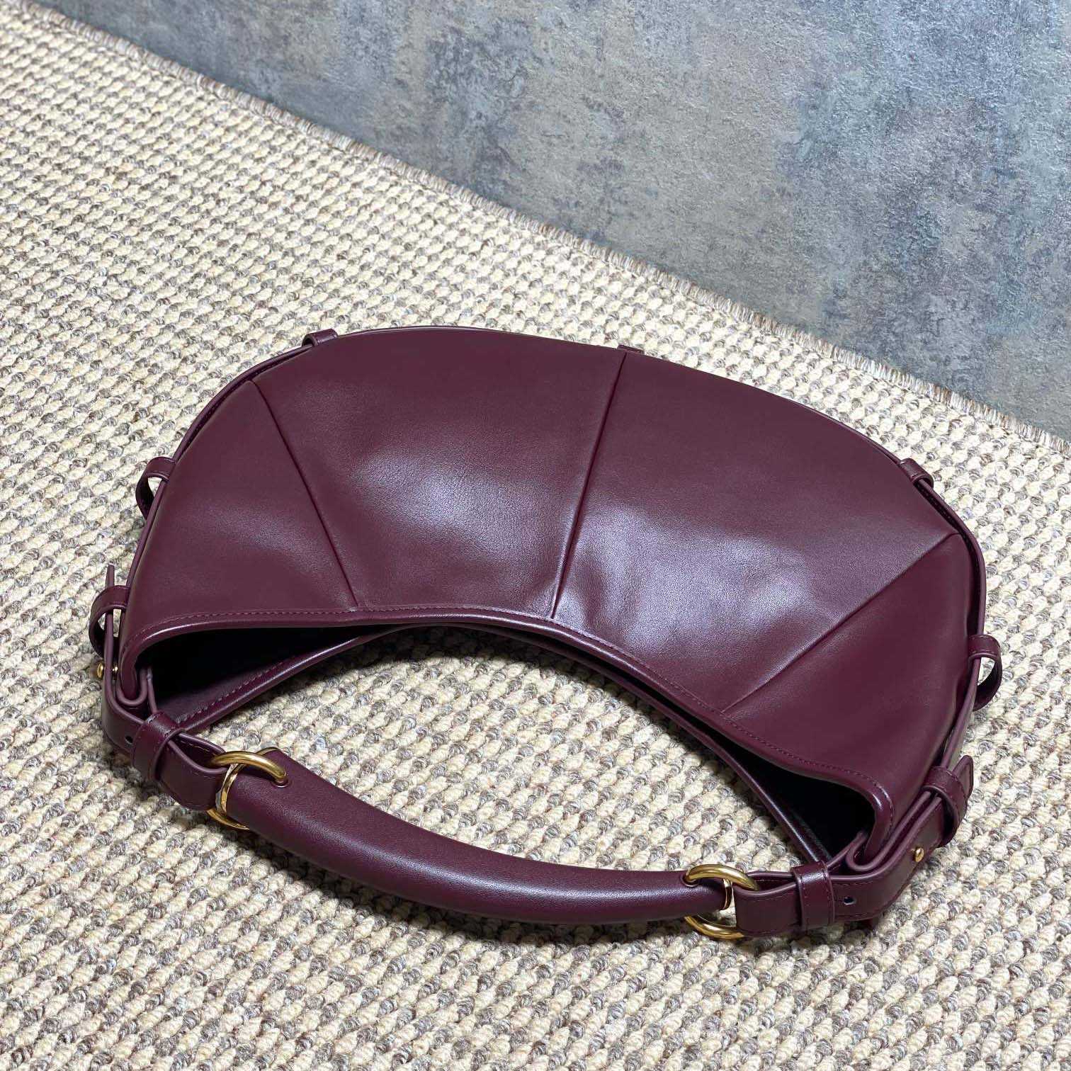 Saint Laurent MOMBASA Medium In Leather - DesignerGu