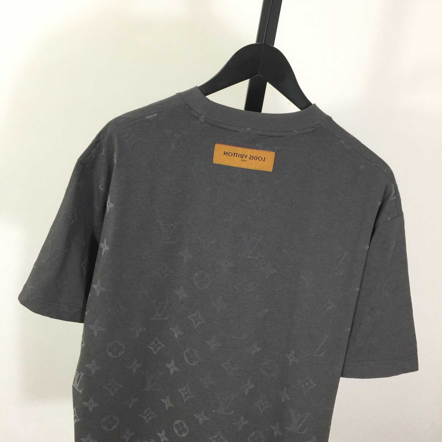 Louis Vuitton Monogram T-Shir - DesignerGu