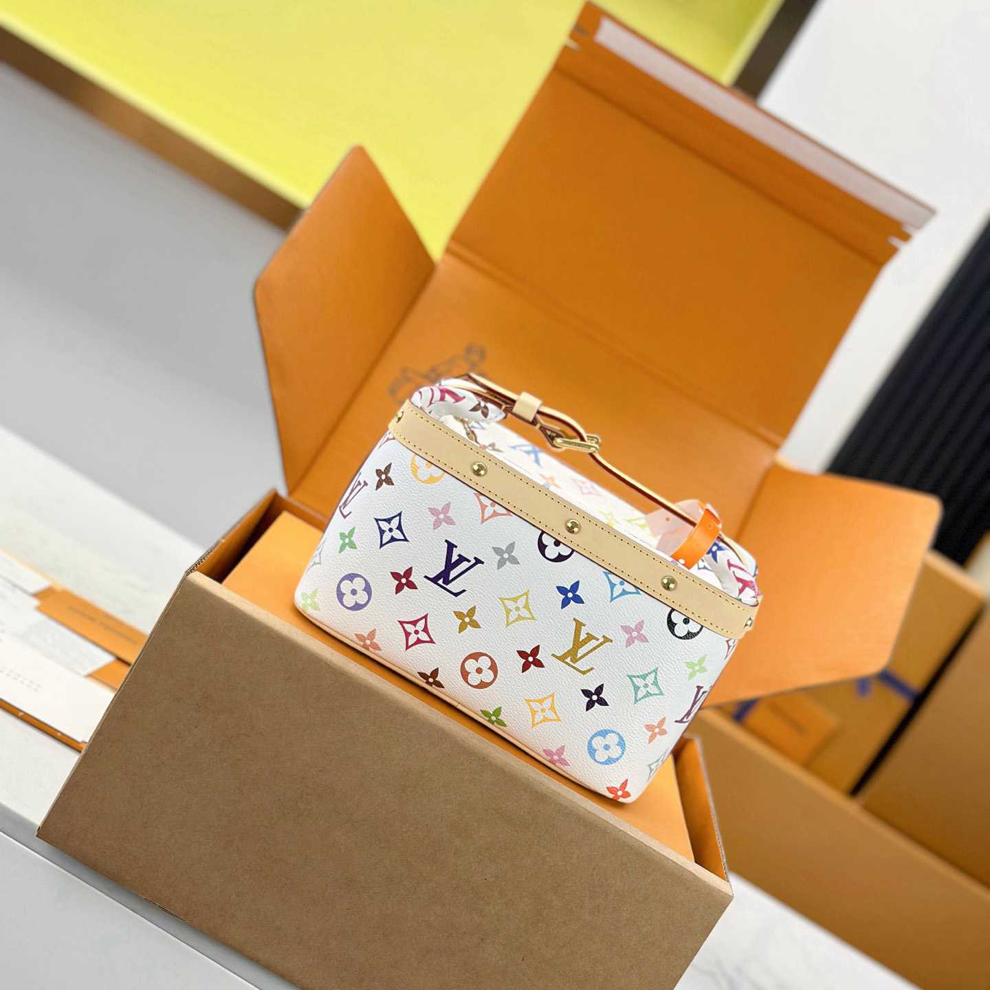 Louis Vuitton LV x TM Cruiser Toiletry Bag M27900 - DesignerGu