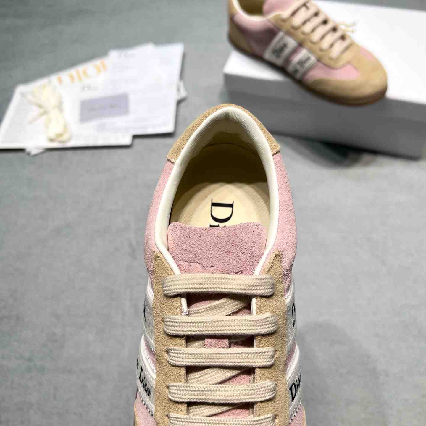 Dior Ribbon Sneaker - DesignerGu