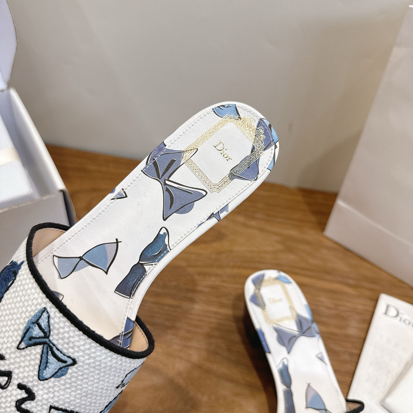 Dior Dioriviera Dway Heeled Slide - DesignerGu