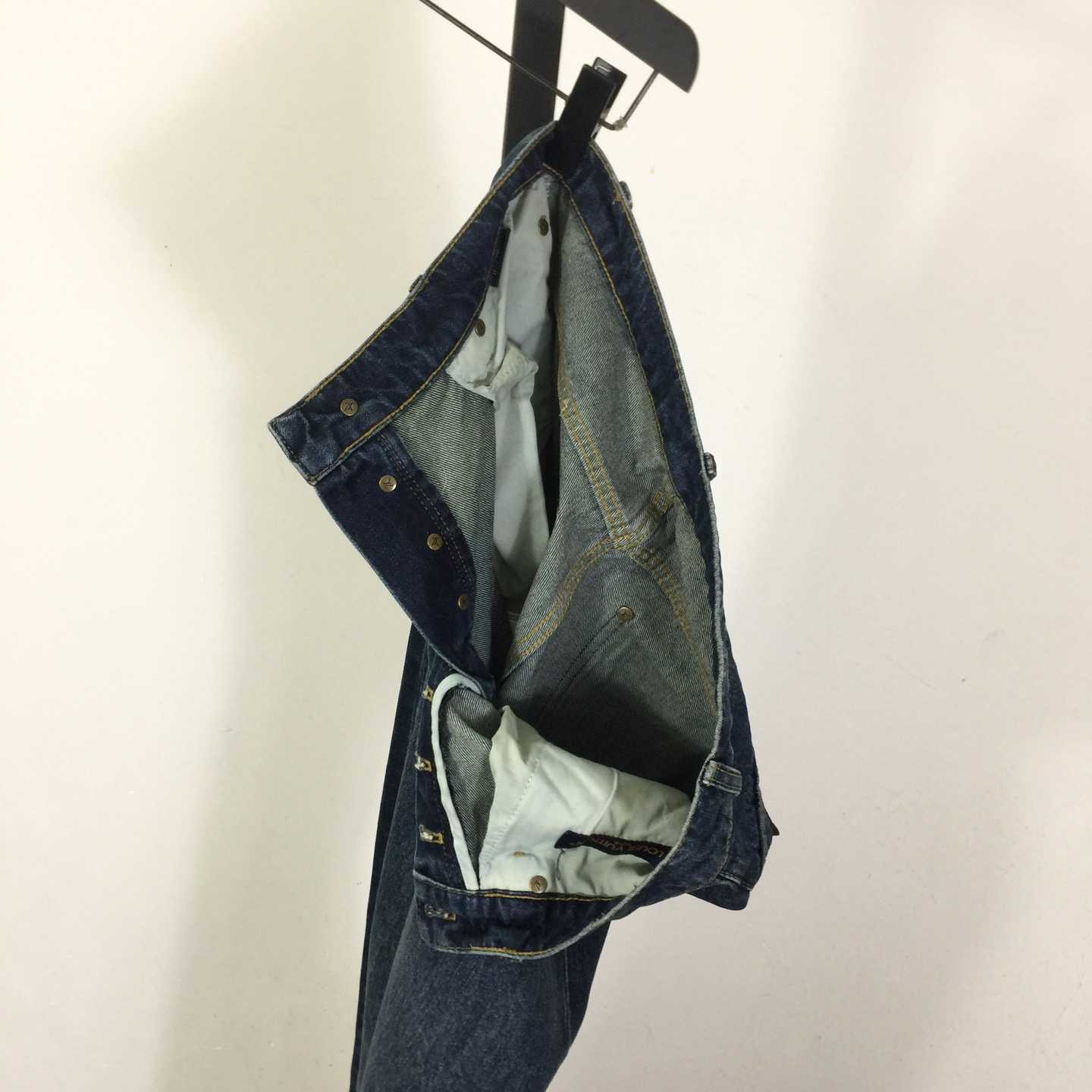 Louis Vuitton Denim Skate Pants With Leather Signature Pockets   1AJUXV - DesignerGu