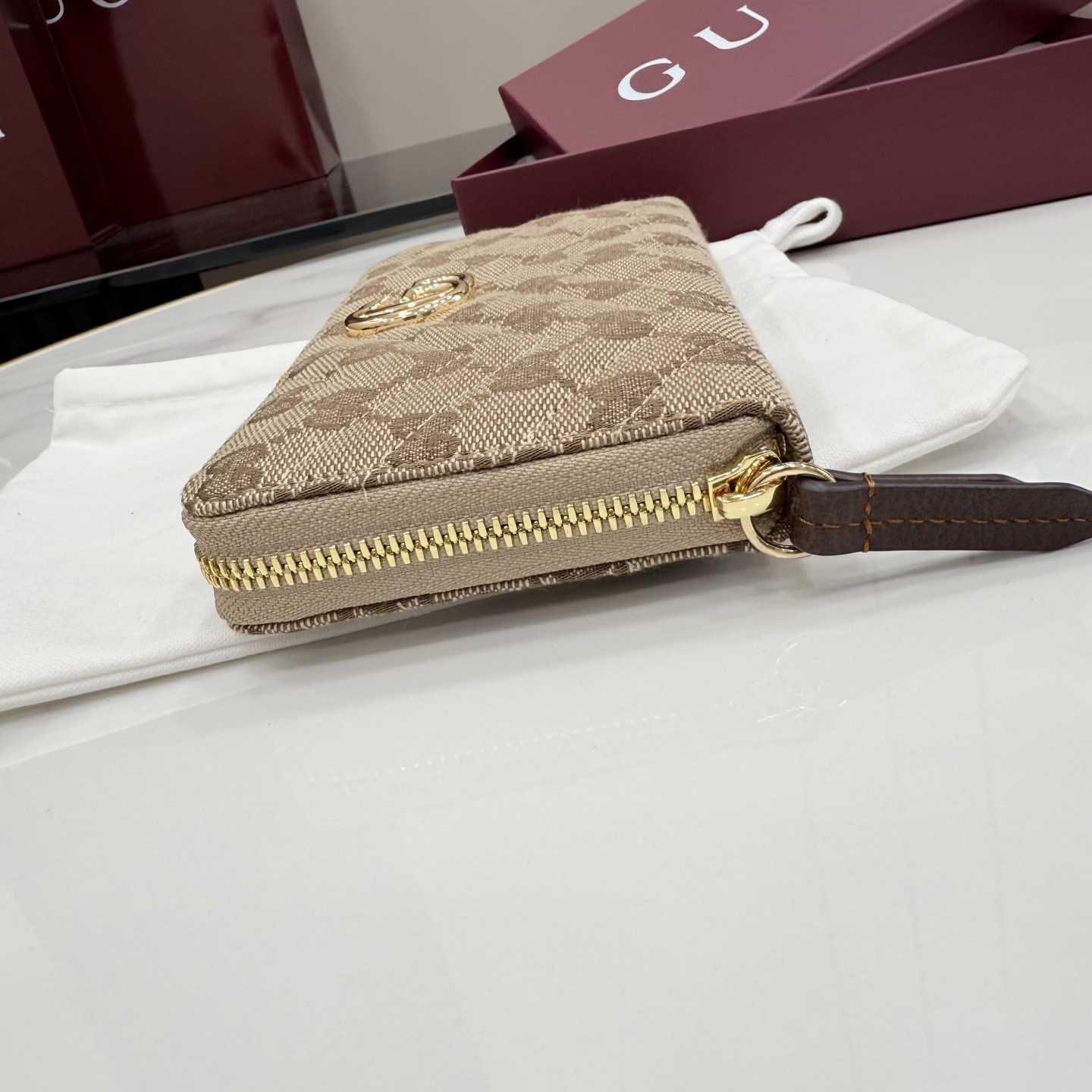 Gucci GG Marmont Zip Around Wallet - DesignerGu
