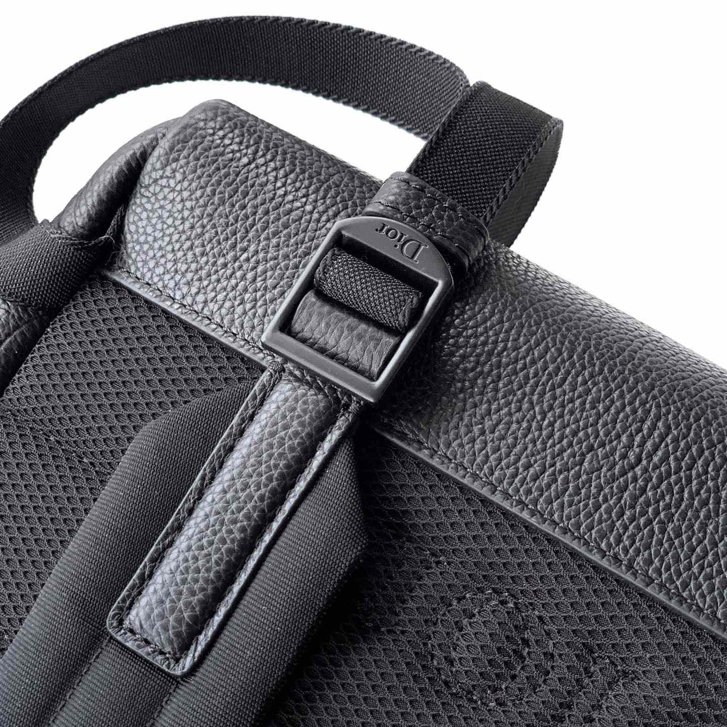 Dior Jett Backpack With Flap - DesignerGu