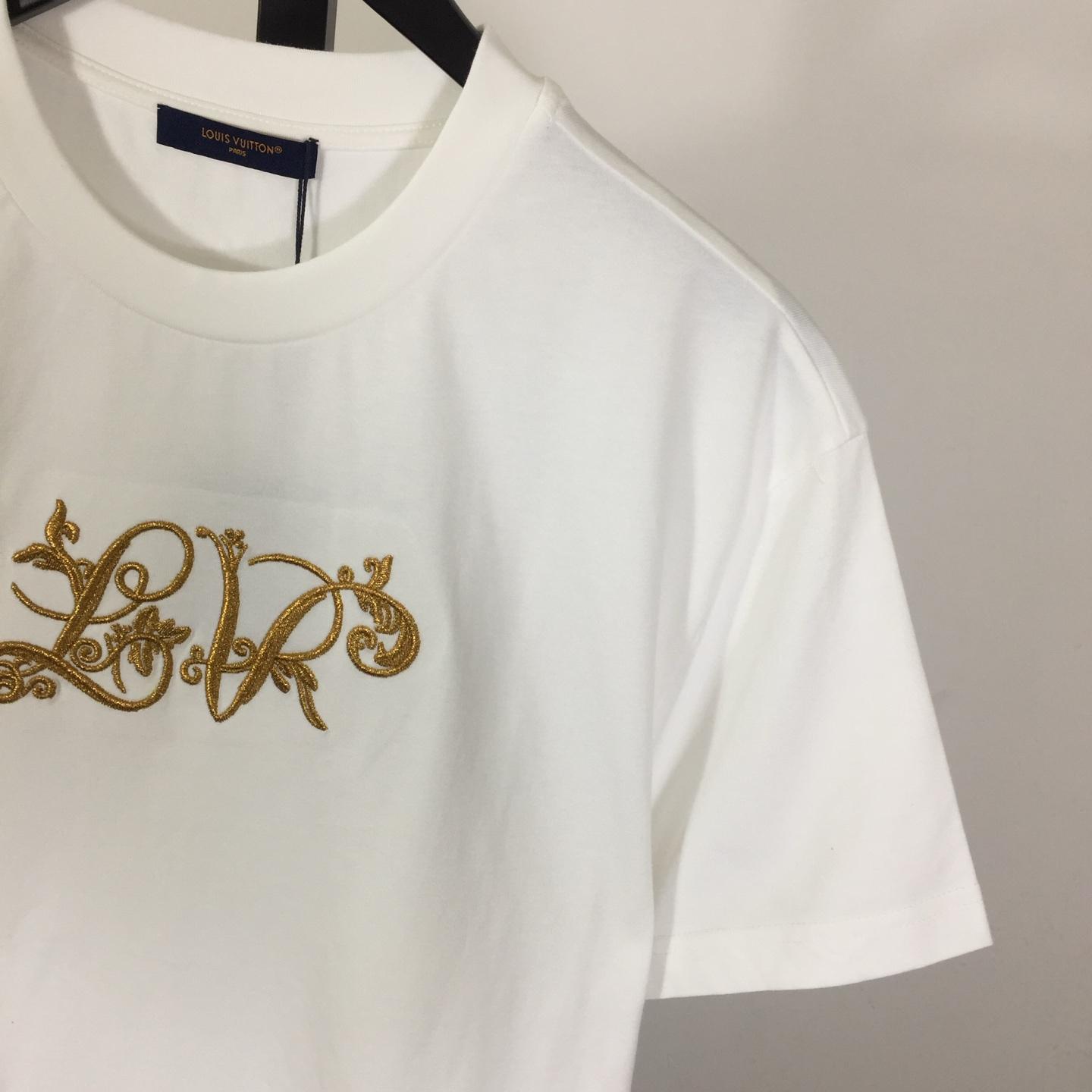 Louis Vuitton Signature Embroidery T-Shirt   1AJZCU - DesignerGu