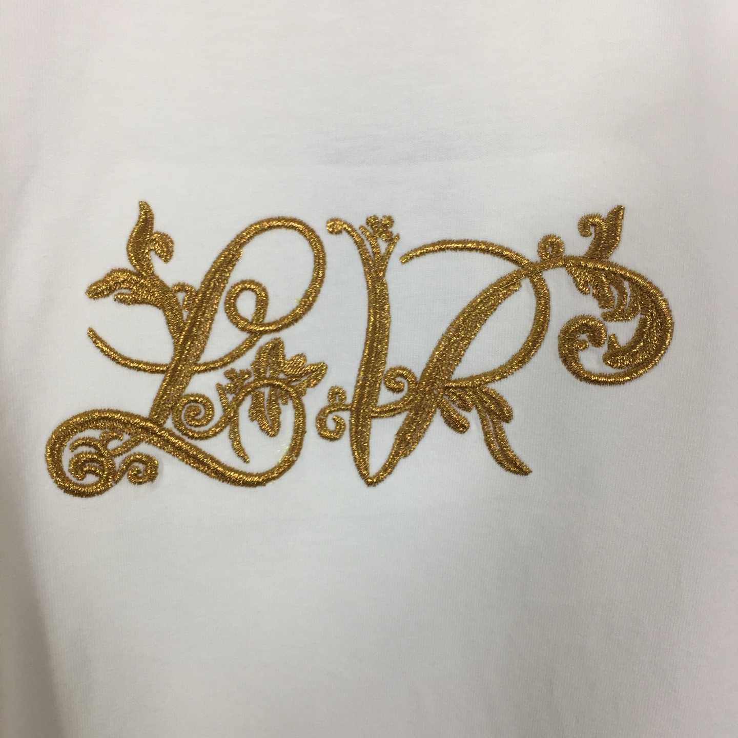 Louis Vuitton Signature Embroidery T-Shirt   1AJZCU - DesignerGu