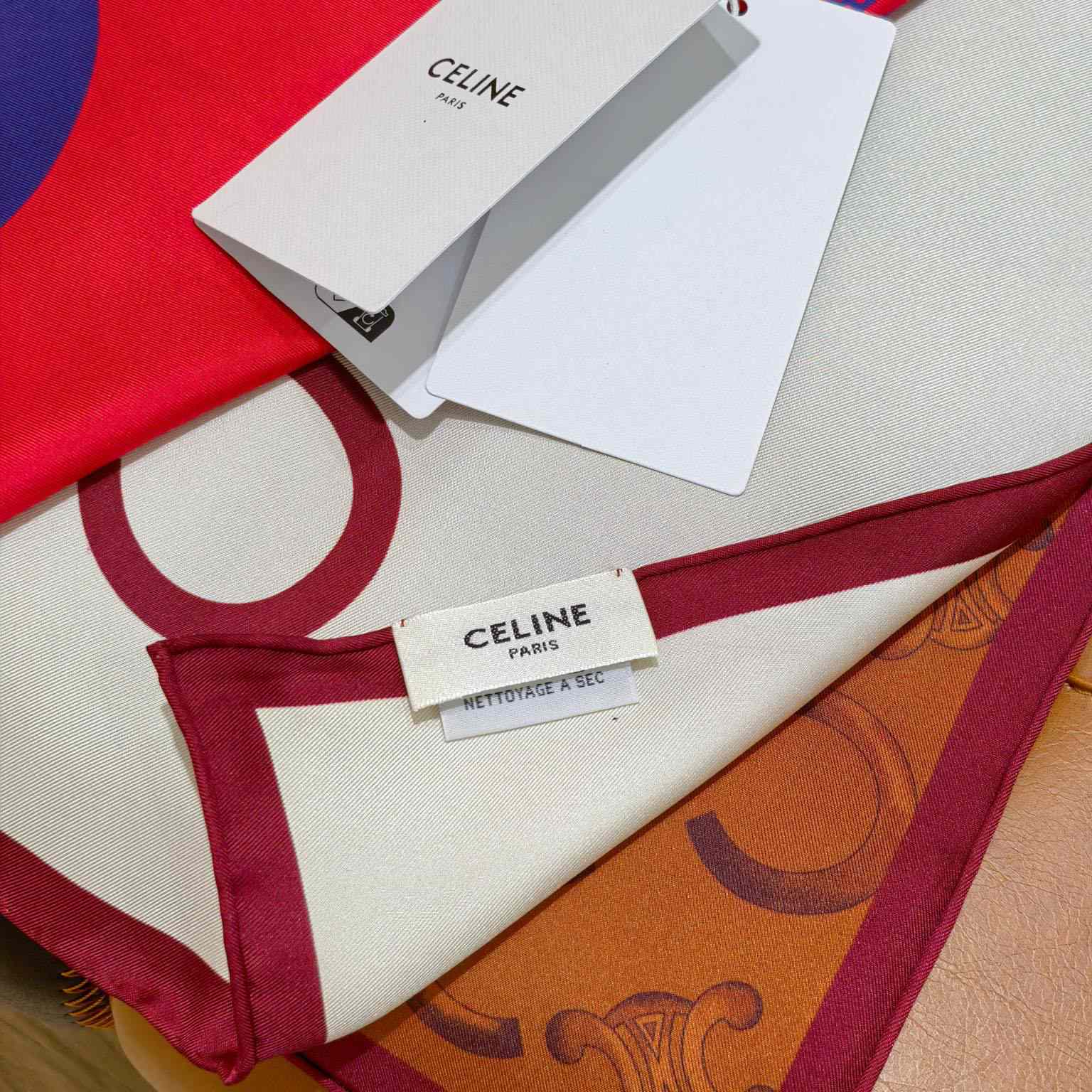 Celine  Square In Silk Twill - DesignerGu