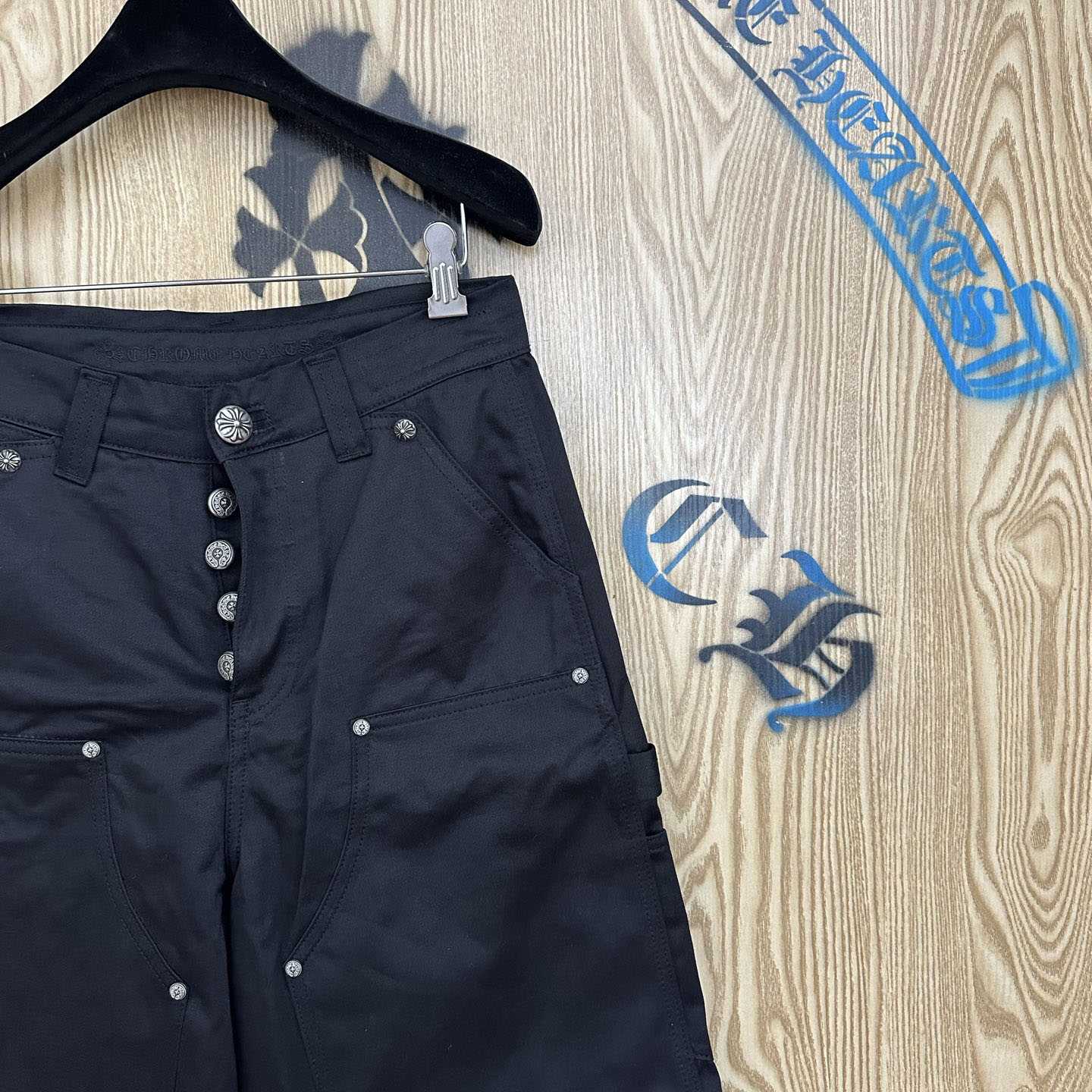 Chrome Hearts Double Knee Carpenter Shorts - DesignerGu