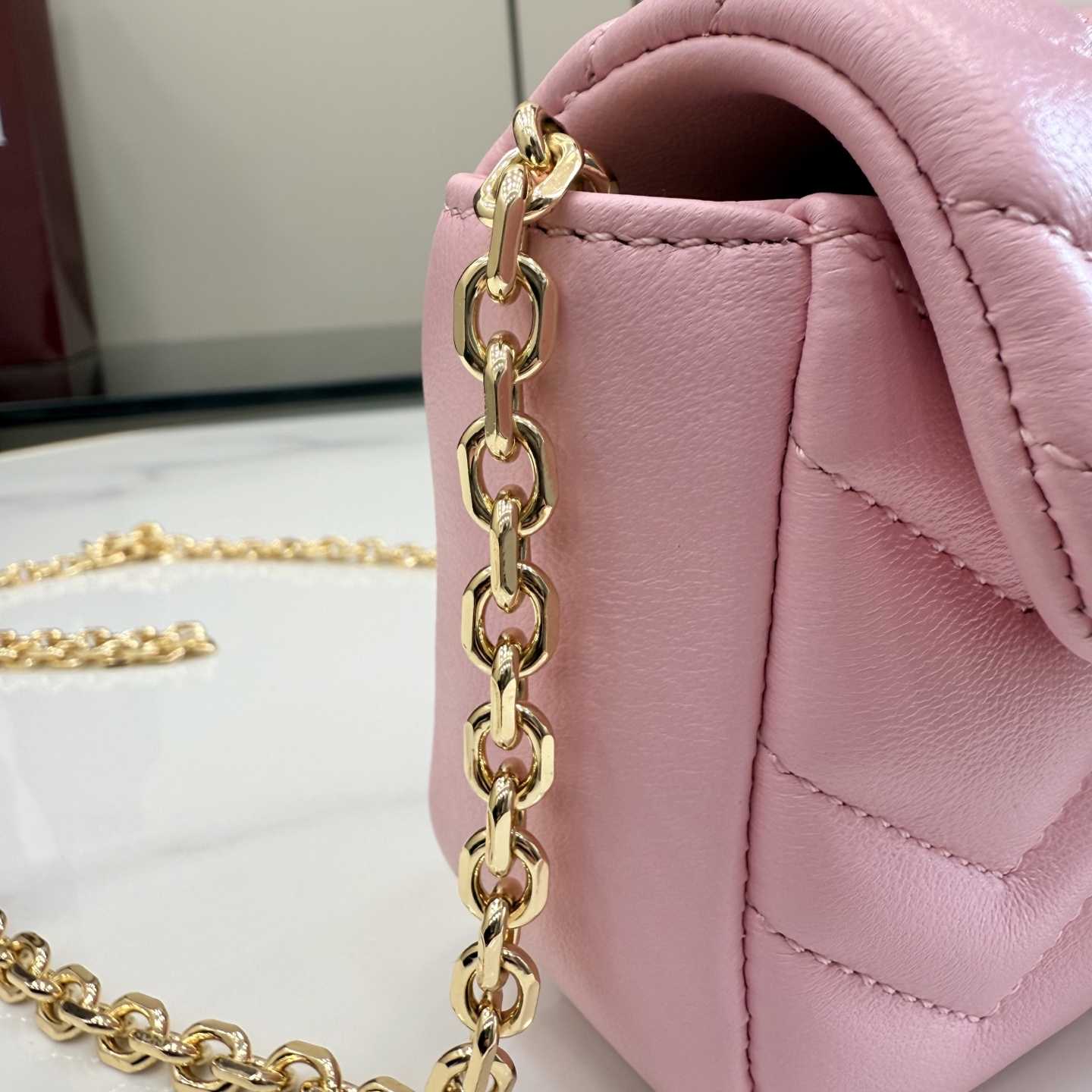 Gucci GG Marmont Mini Shoulder Bag - DesignerGu
