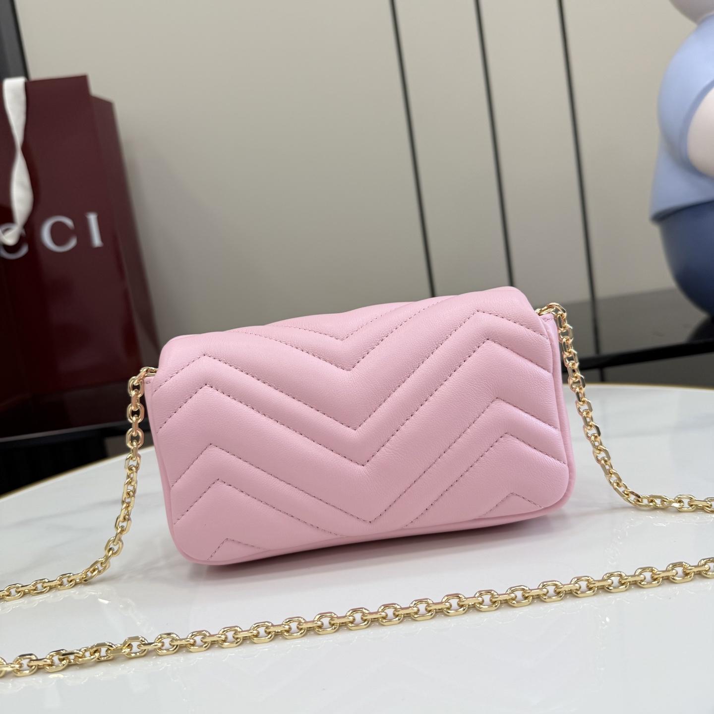 Gucci GG Marmont Mini Shoulder Bag - DesignerGu
