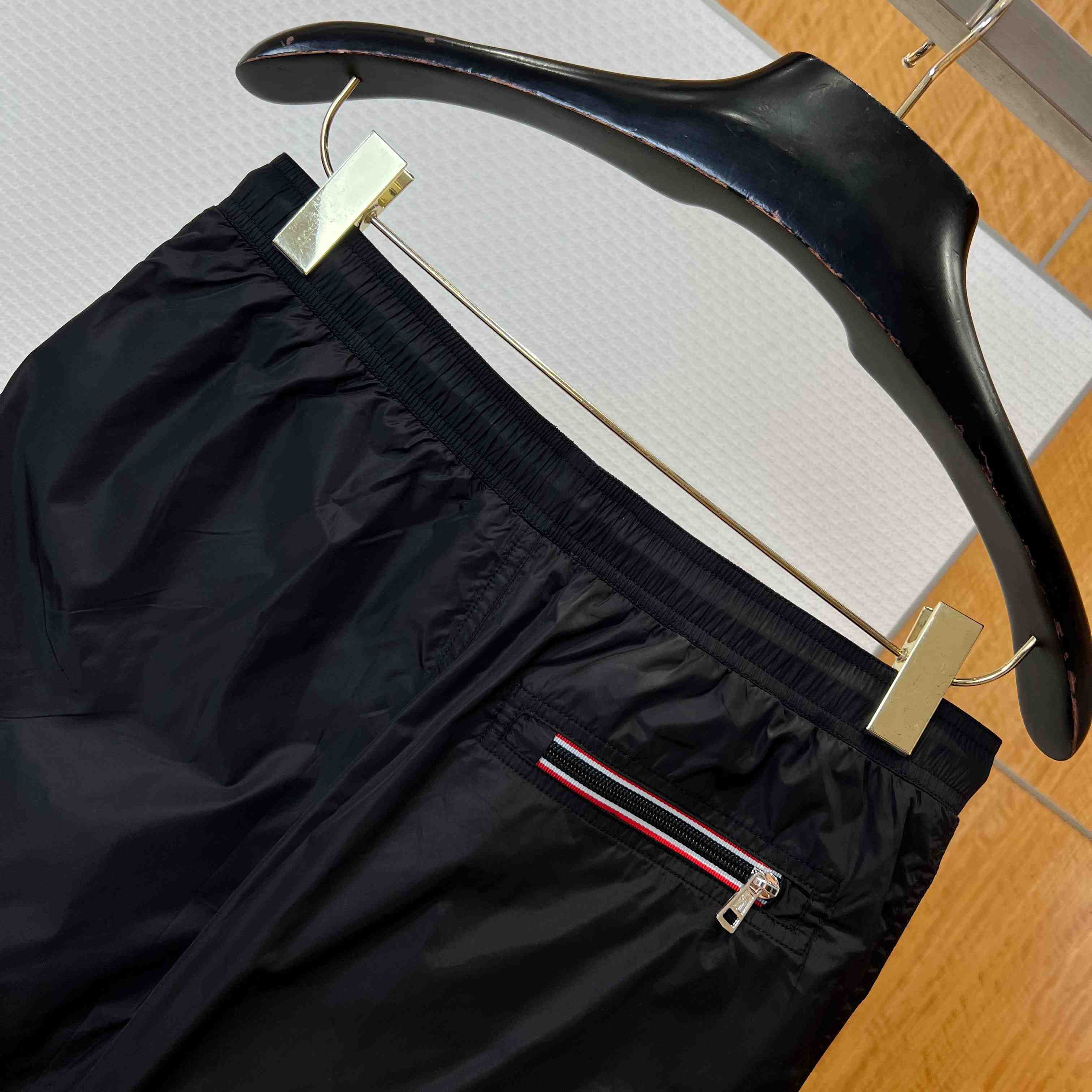 Moncler Logo-Patch Swim Shorts - DesignerGu