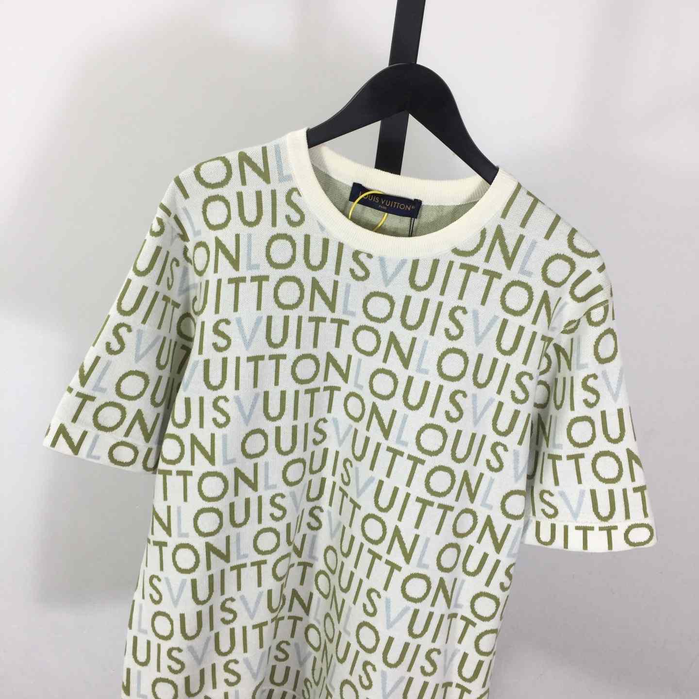 Louis Vuitton Jacquard Signature Short-Sleeved Crewneck   1AJTX2 - DesignerGu