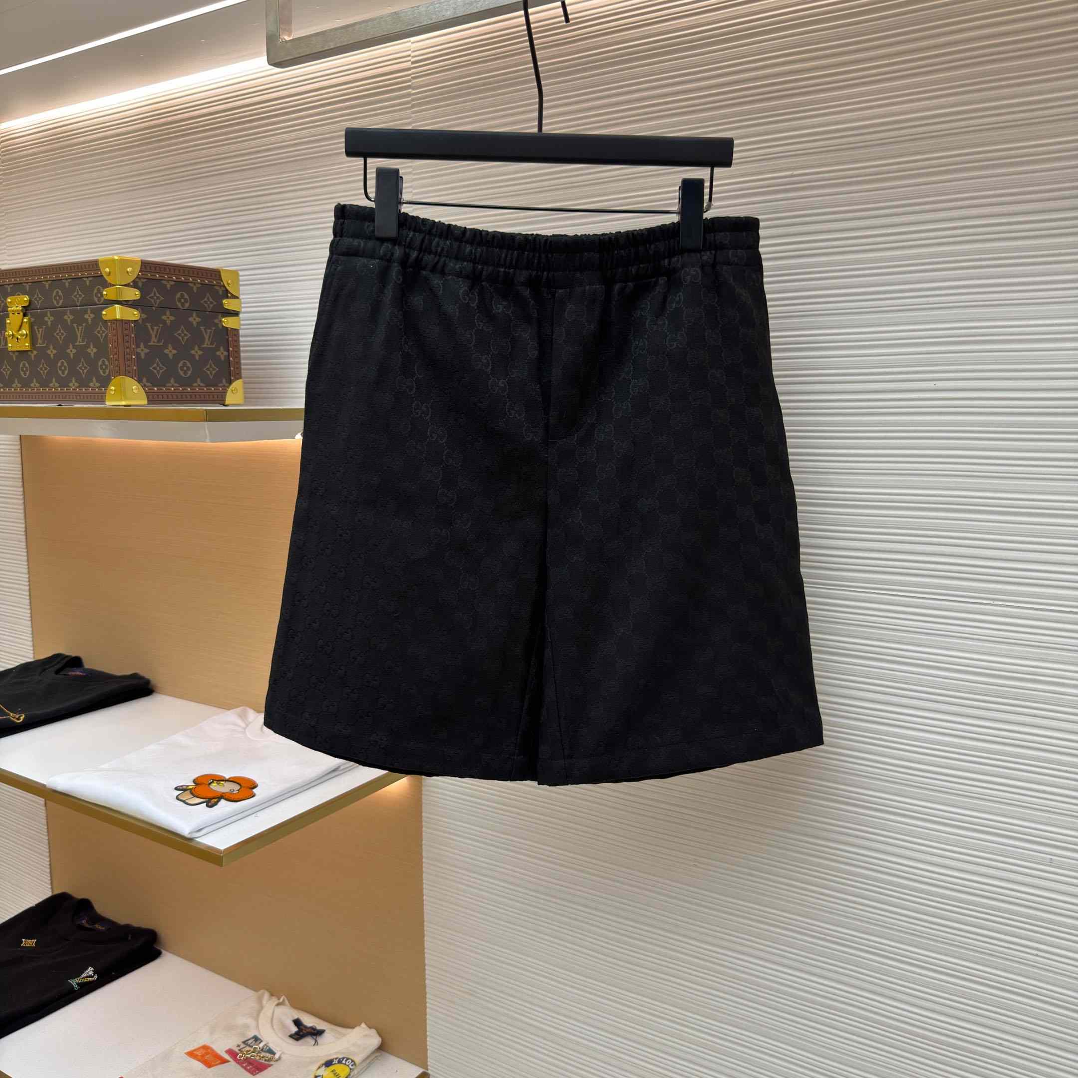 Gucci GG Canvas Linen Blen Shorts - DesignerGu