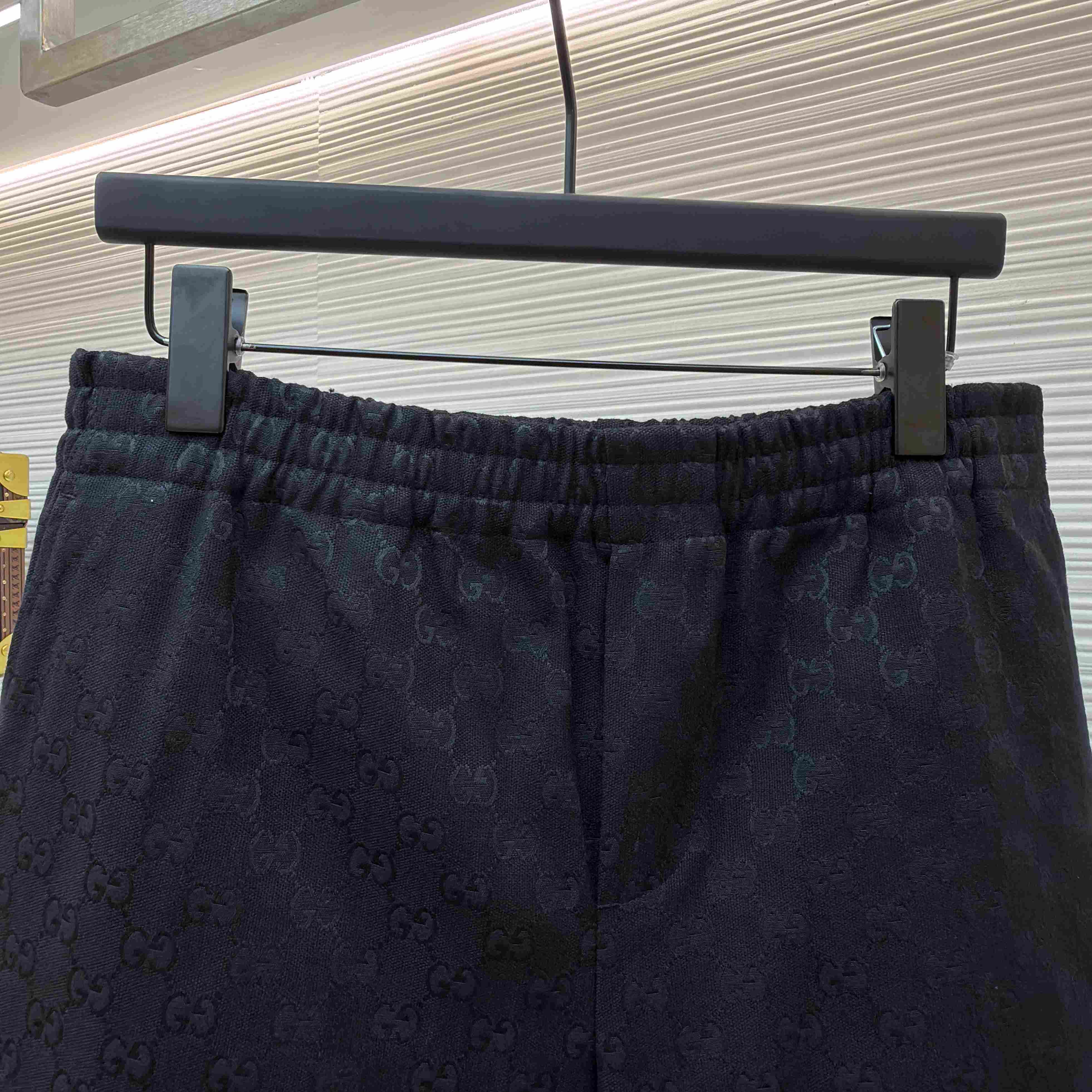 Gucci GG Canvas Linen Blen Shorts - DesignerGu