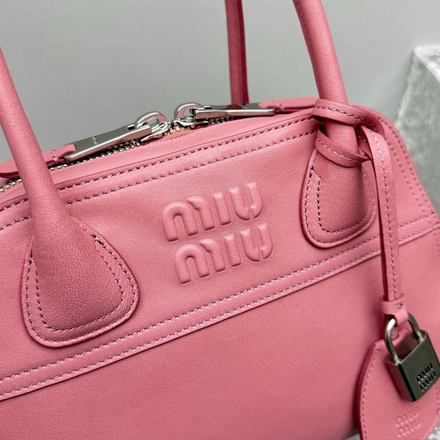 Miu Miu Vivant Nappa Leather Bag - DesignerGu