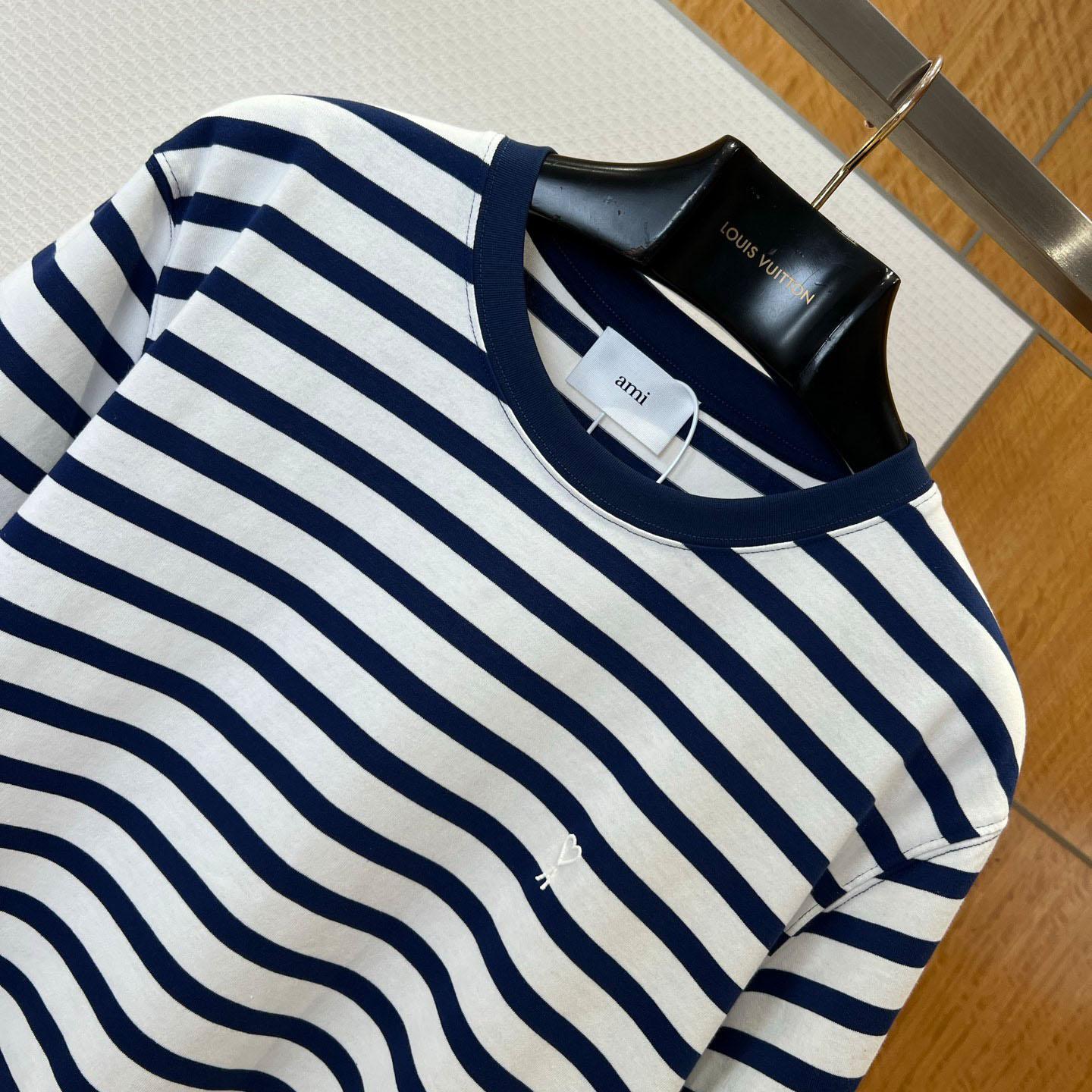 AMI Paris White & Navy Boxy Mariniere 'Ami De Coeur' T-shirt - DesignerGu