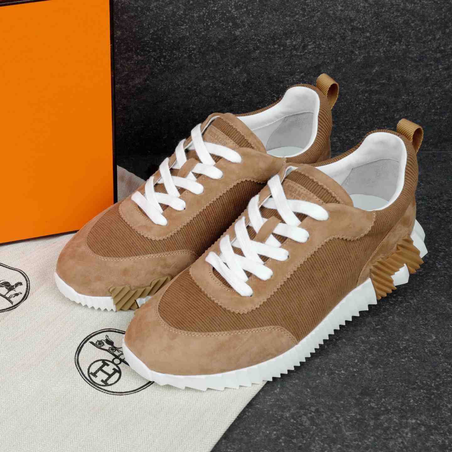 Hermes Bouncing Sneaker - DesignerGu