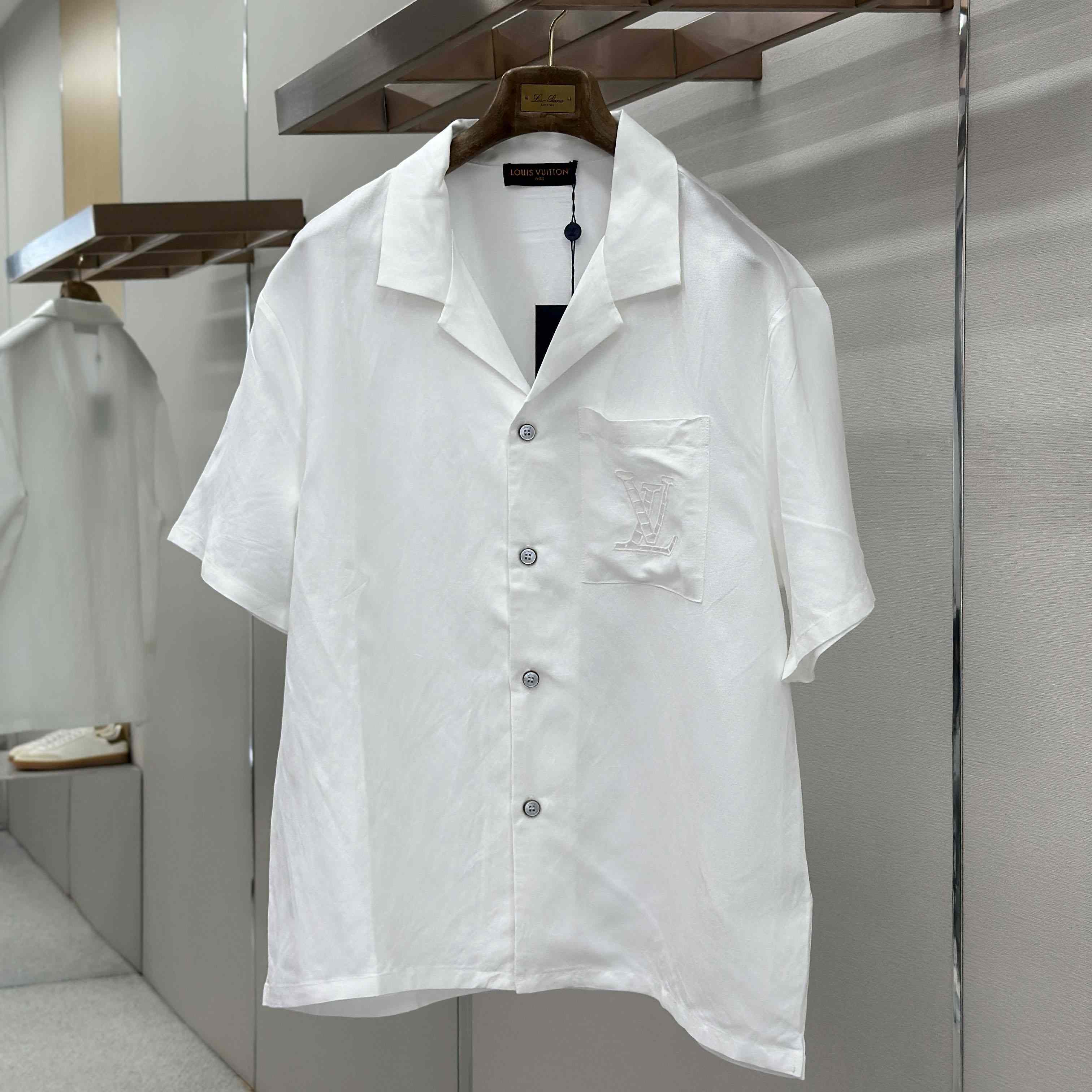 Louis Vuitton Embroidered Short-Sleeved Shirt - DesignerGu