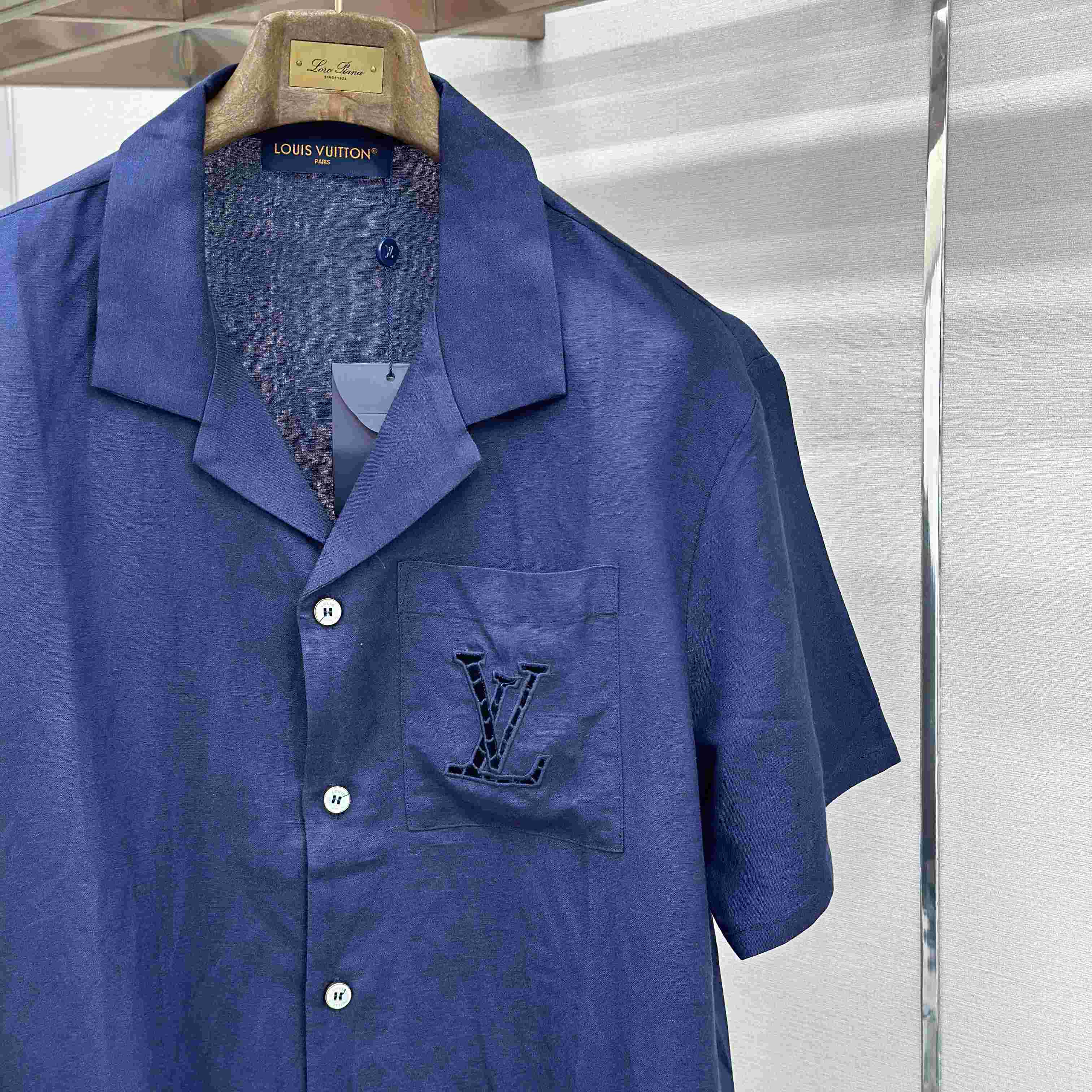 Louis Vuitton Embroidered Short-Sleeved Shirt - DesignerGu