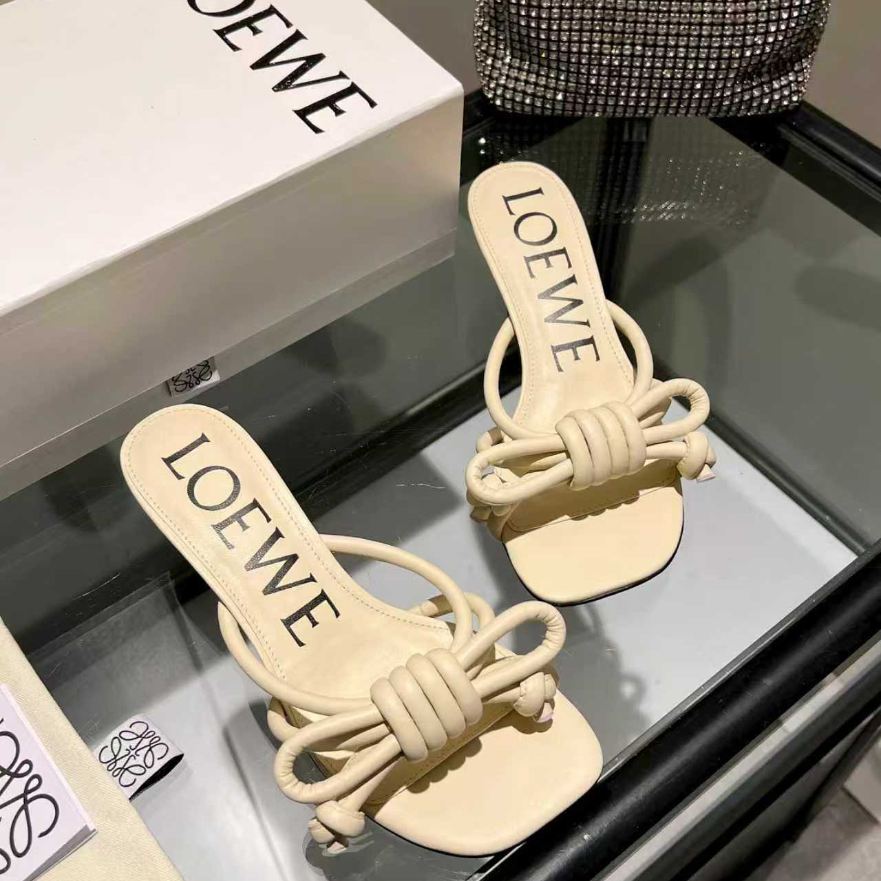 Loewe Flamenco Knot Sandal In Lambskin - DesignerGu