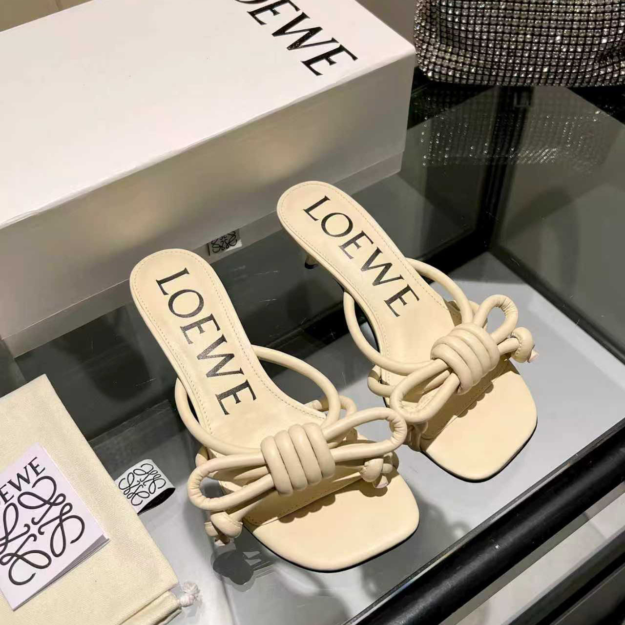 Loewe Flamenco Knot Sandal In Lambskin - DesignerGu