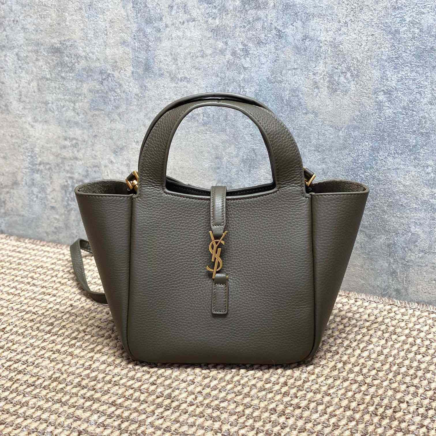 Saint Laurent LE 5 À 7 BABY BEA In Grained Leather - DesignerGu