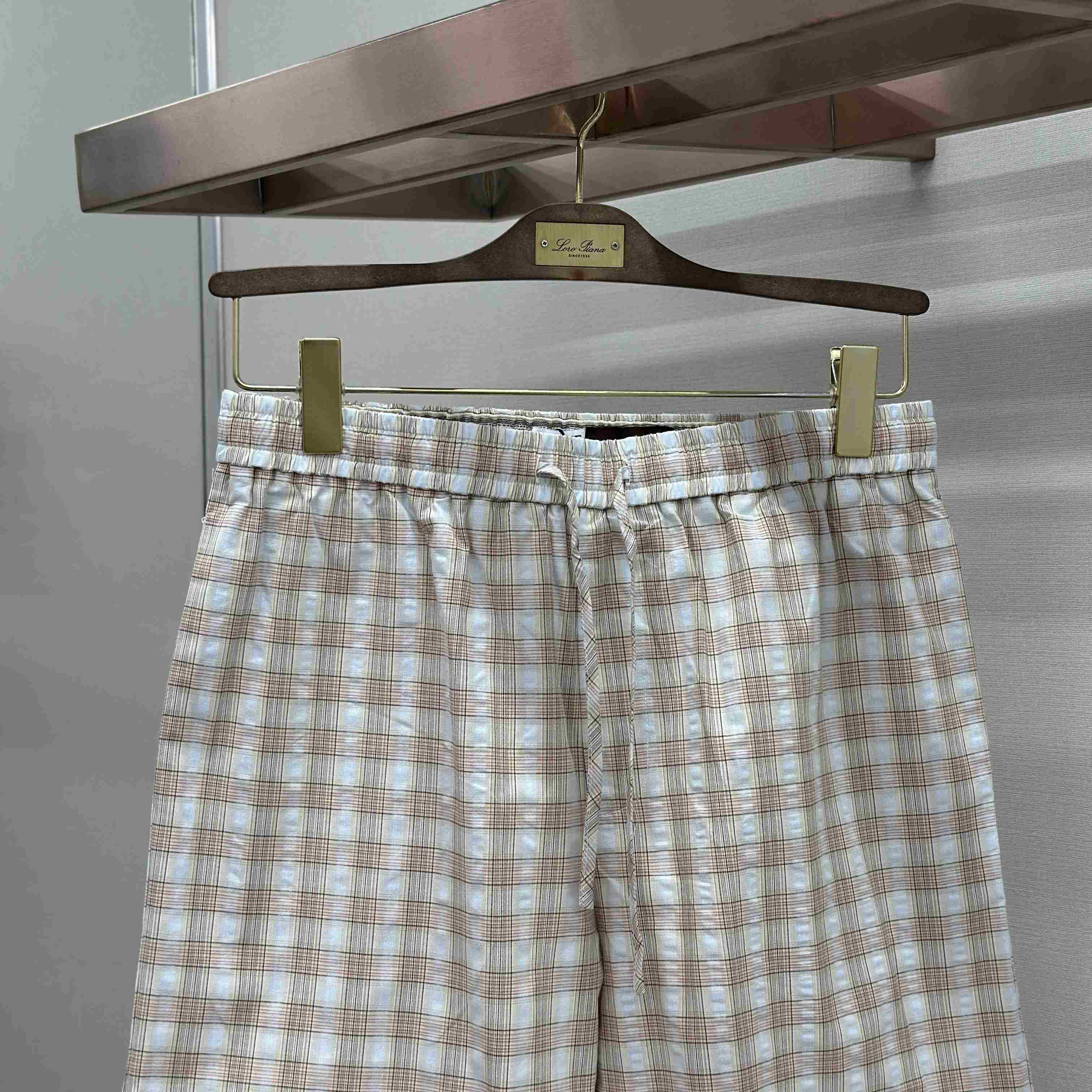 Loewe Shorts In Cotton - DesignerGu