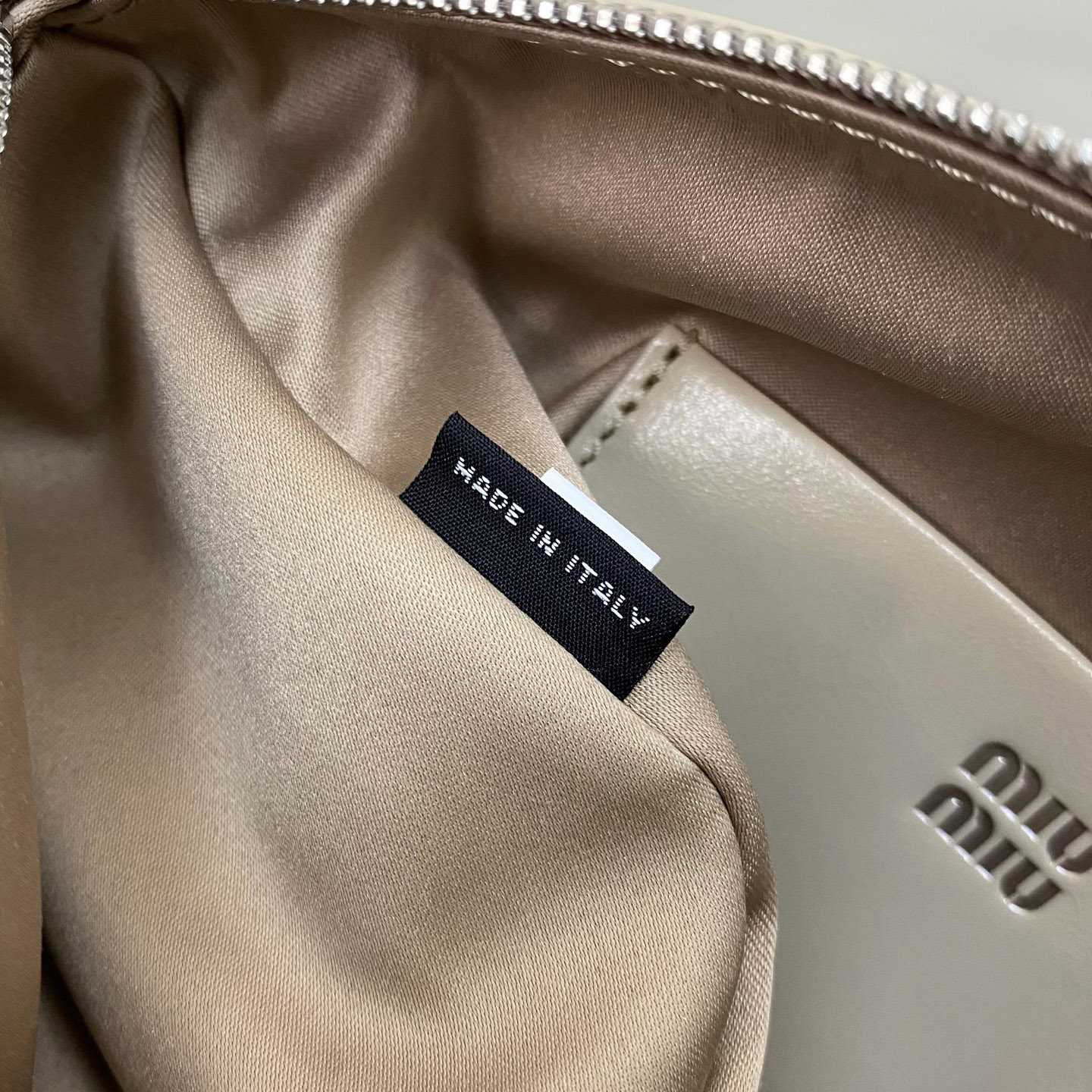 Miu Miu Shiny Leather Pouch - DesignerGu