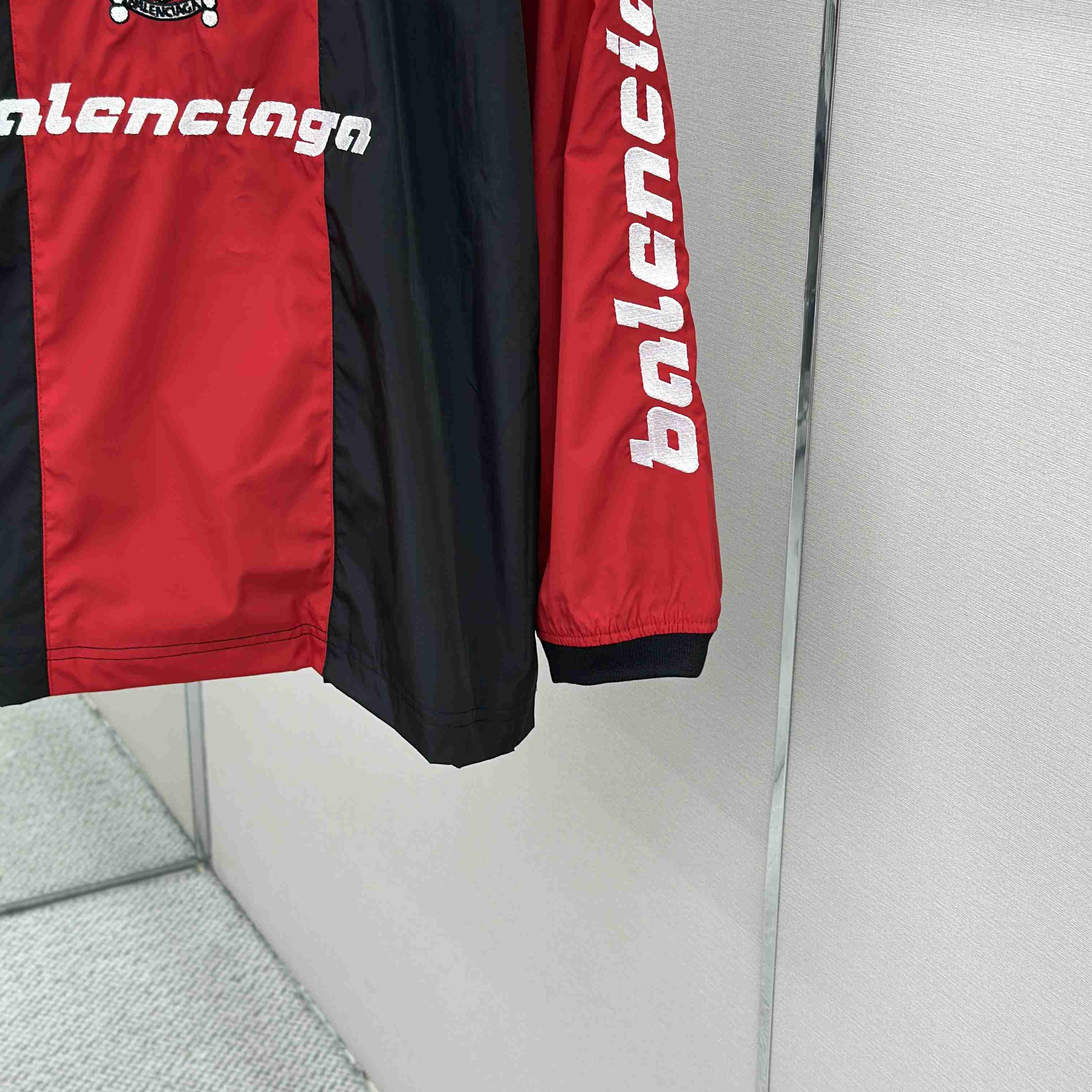 Balenciaga Outerwear Long Sleeve Top In Lipstick Red/Black - DesignerGu