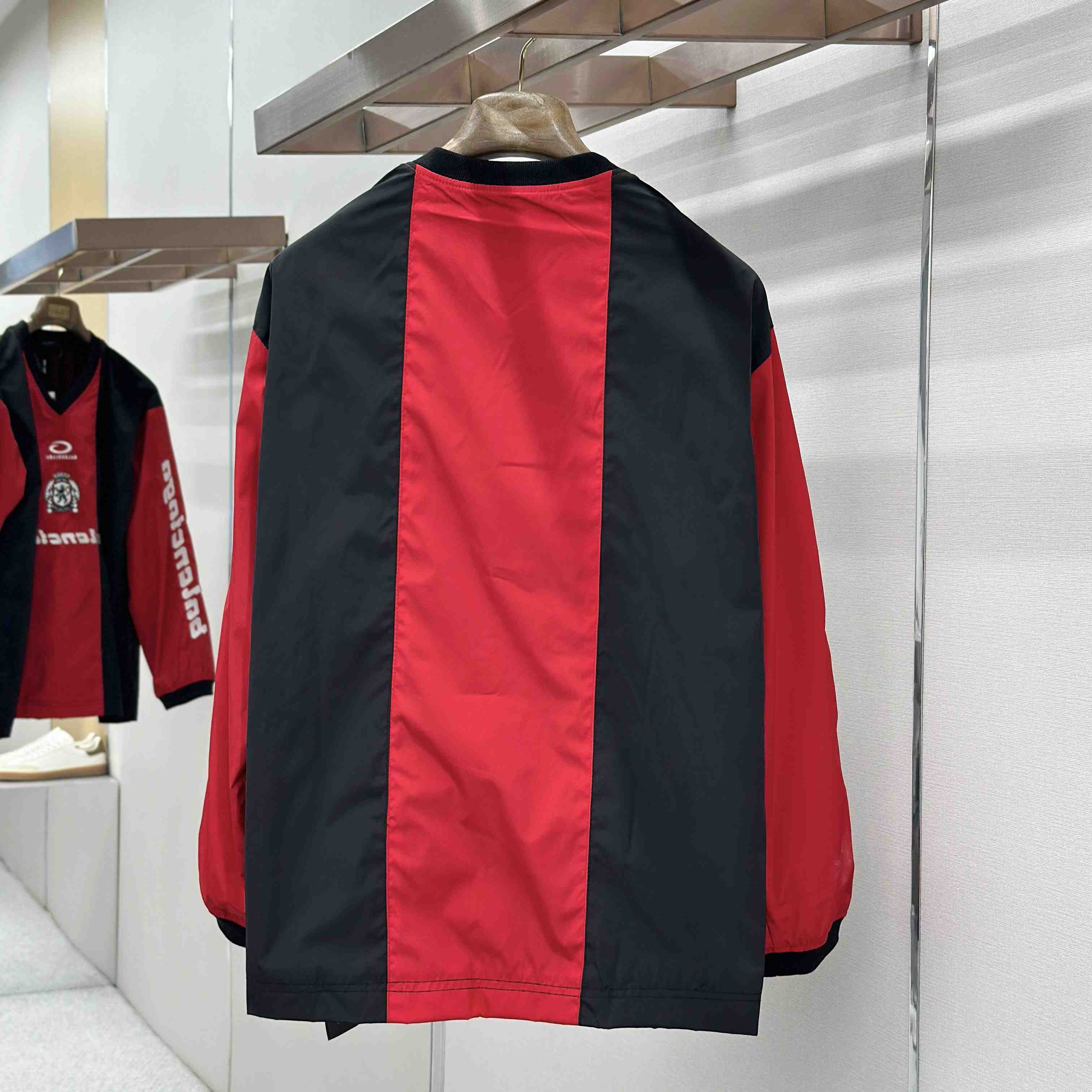 Balenciaga Outerwear Long Sleeve Top In Lipstick Red/Black - DesignerGu